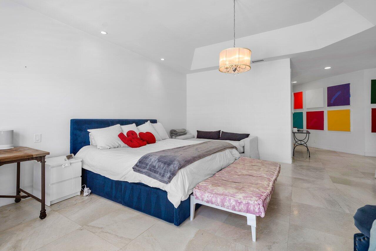 5712 Regency Circle E