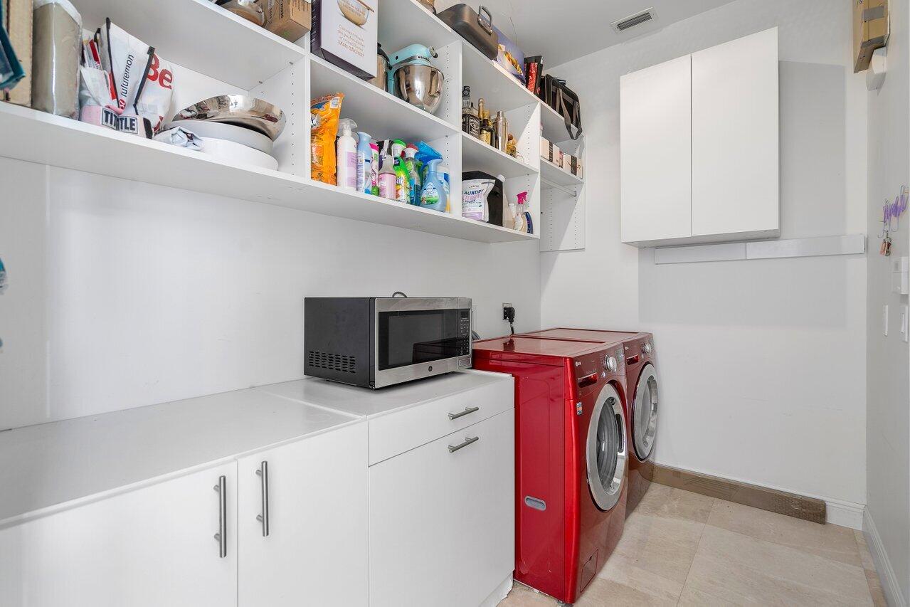 5712 Regency Circle E