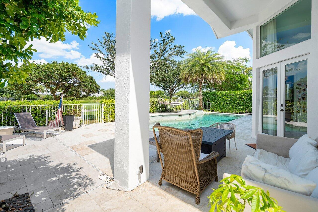 5712 Regency Circle E