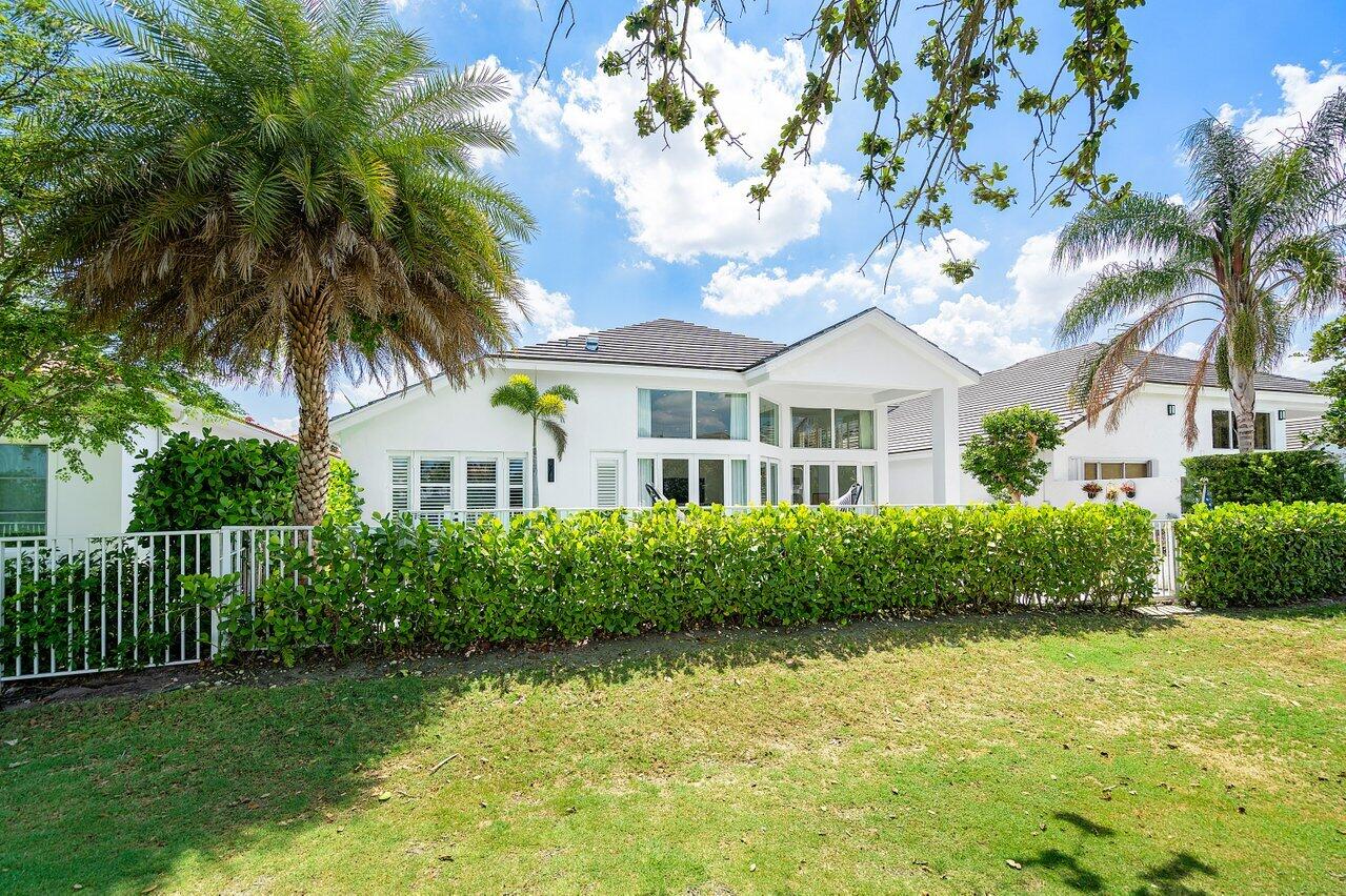 5712 Regency Circle E