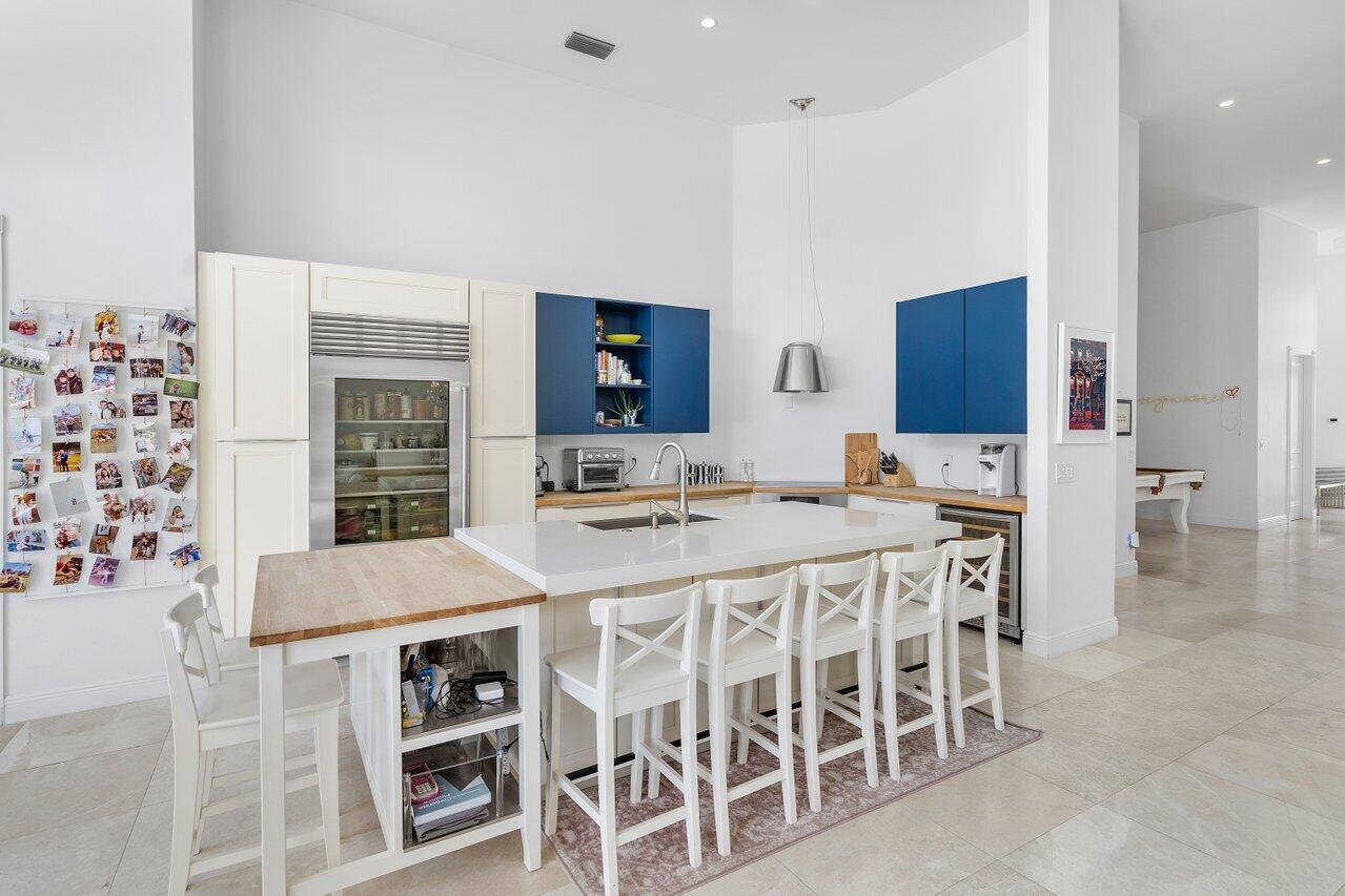 5712 Regency Circle E