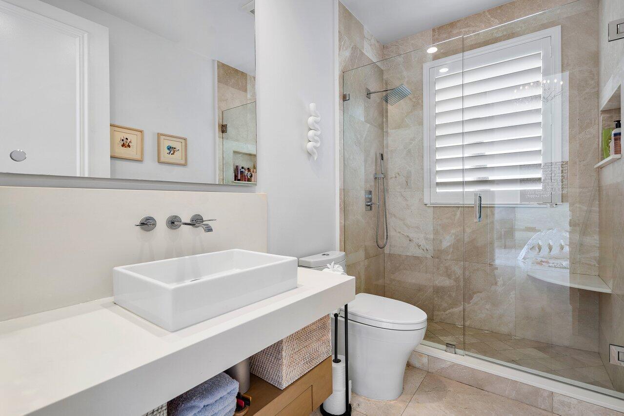 5712 Regency Circle E