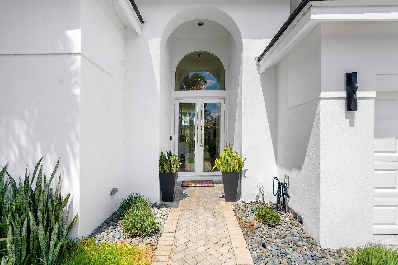 5712 Regency Circle E