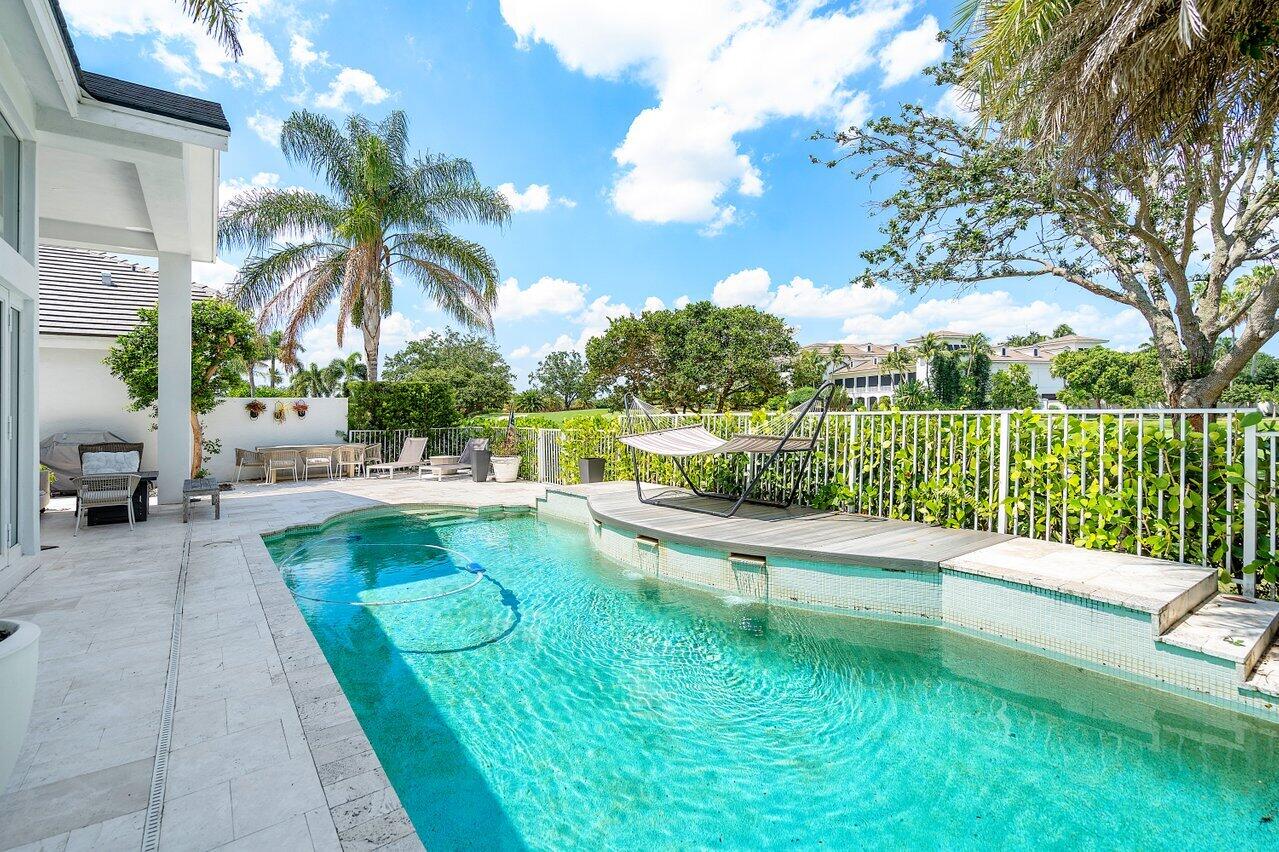 5712 Regency Circle E