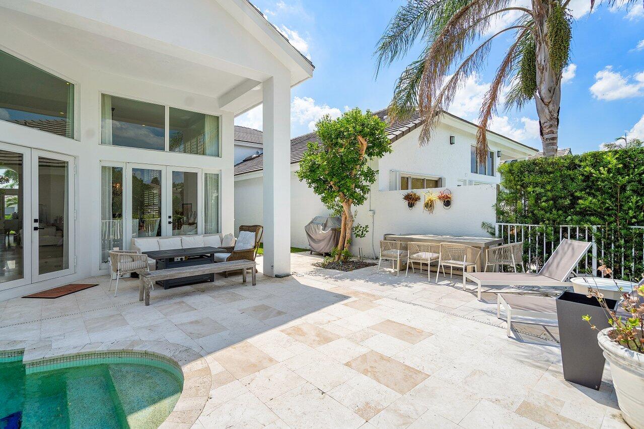 5712 Regency Circle E