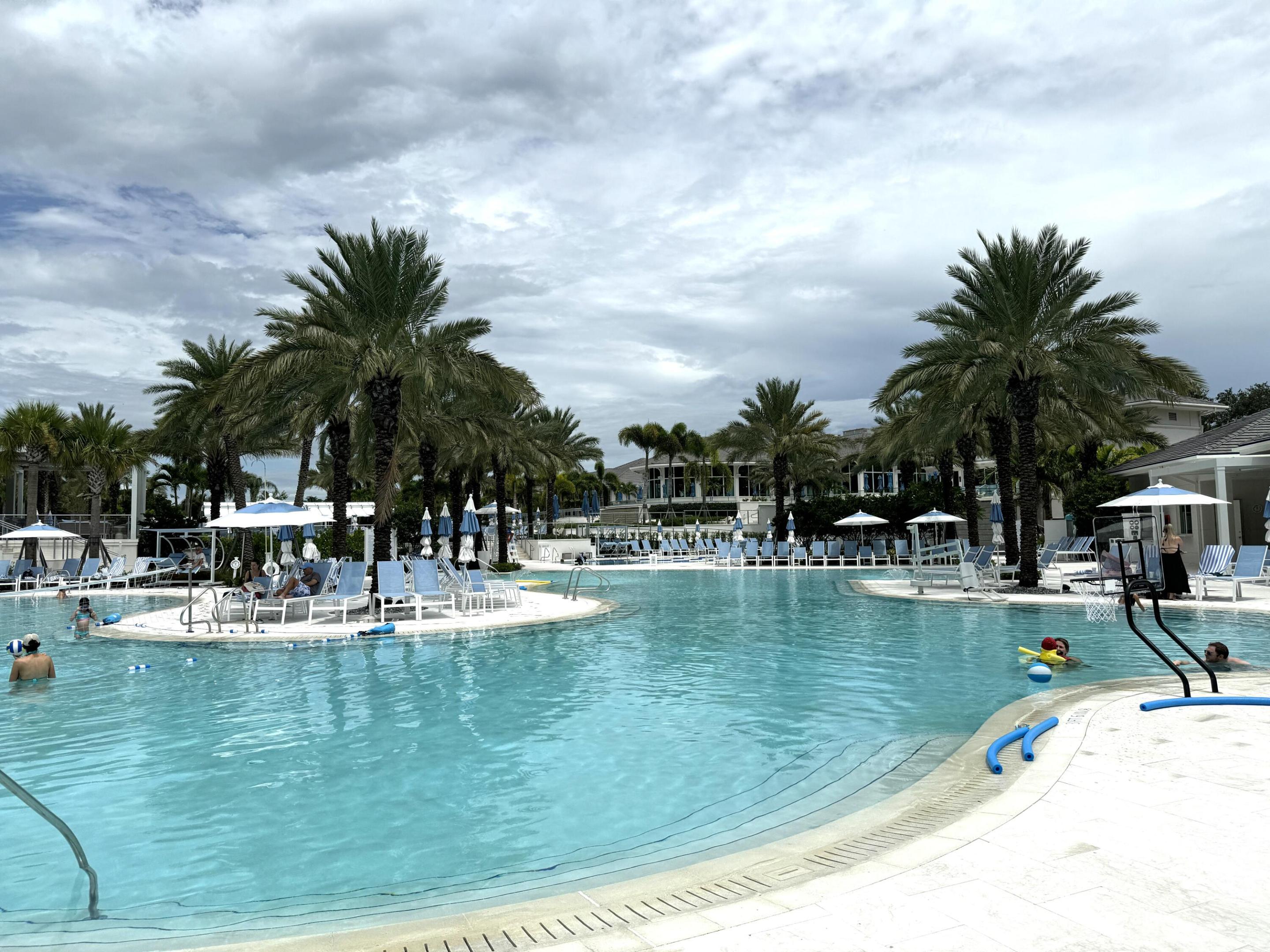 7804 Lakeside Boulevard G402