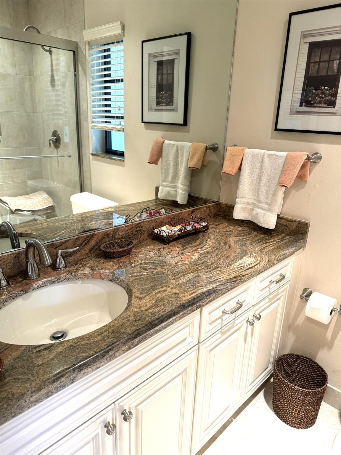 7804 Lakeside Boulevard G402