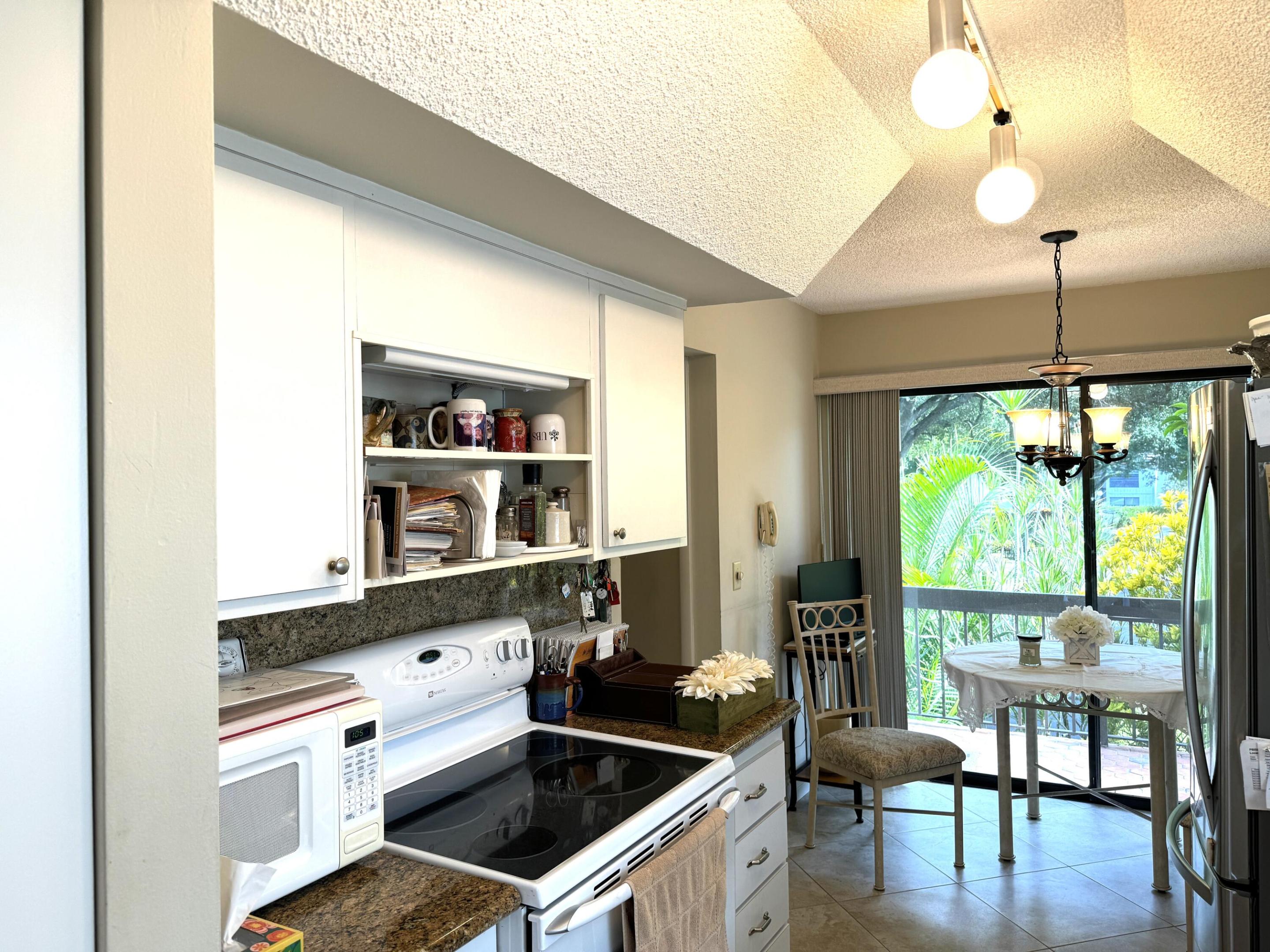 7804 Lakeside Boulevard G402