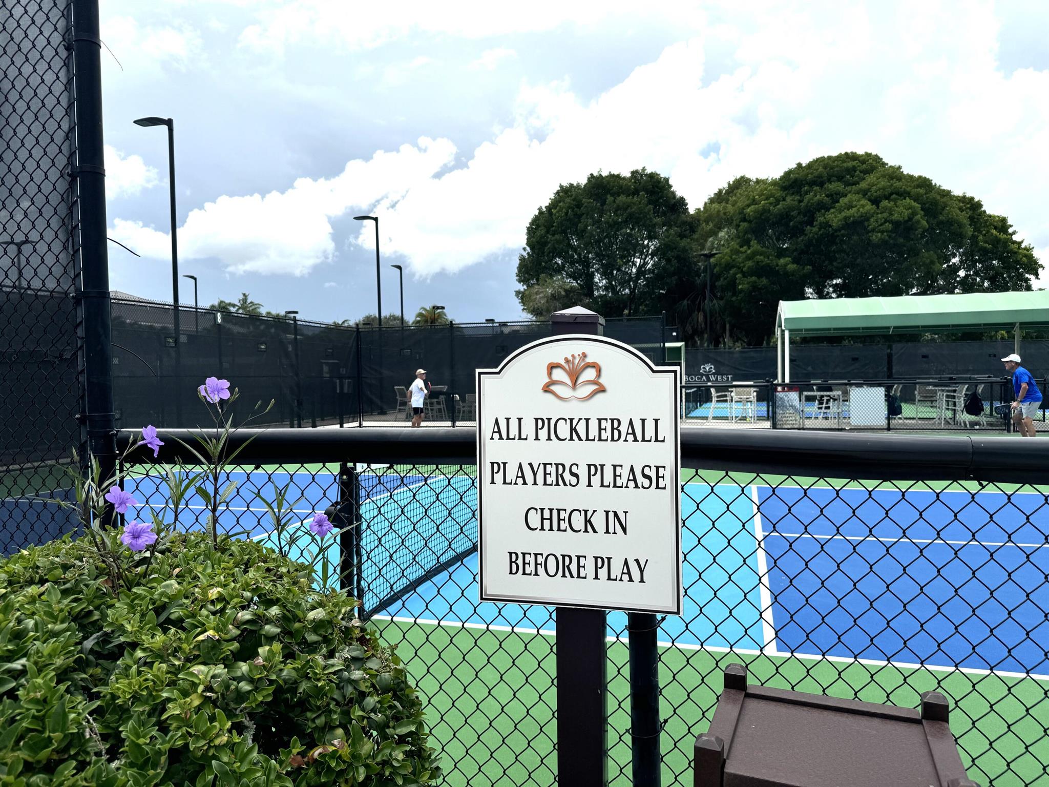 7804 Lakeside Boulevard G402