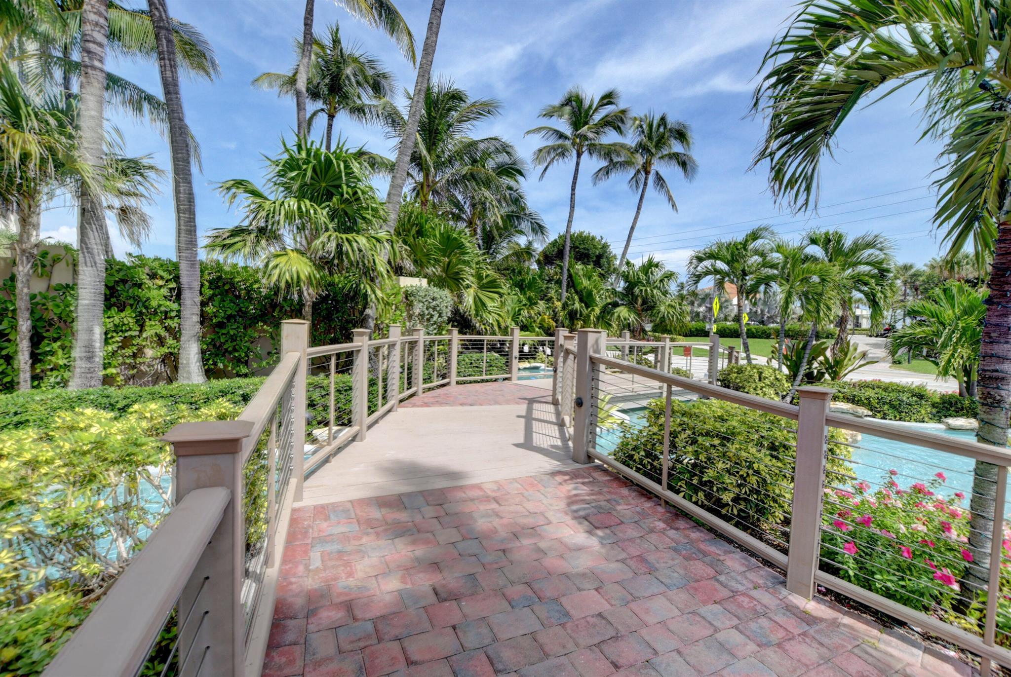 3400 S Ocean Boulevard 8e