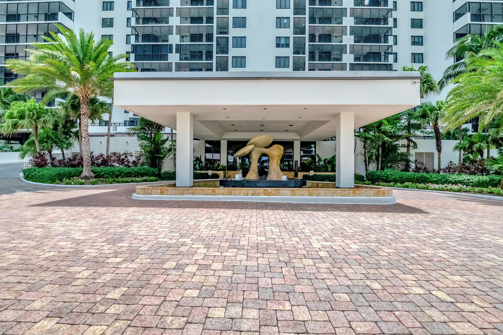 3400 S Ocean Boulevard 8e