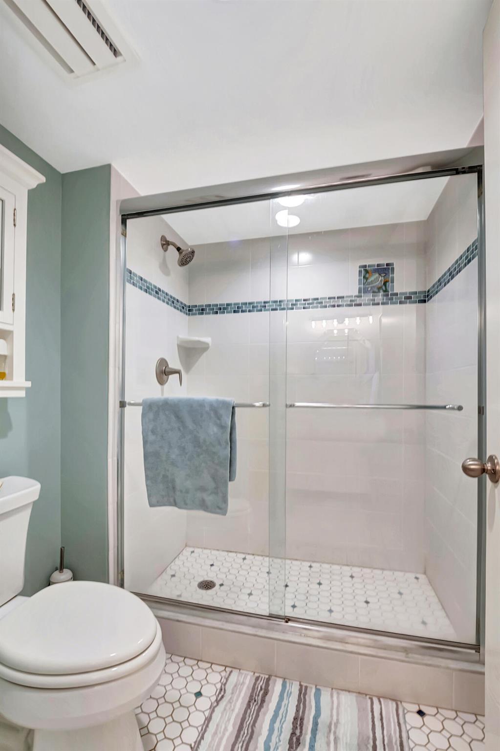 3400 S Ocean Boulevard 8e