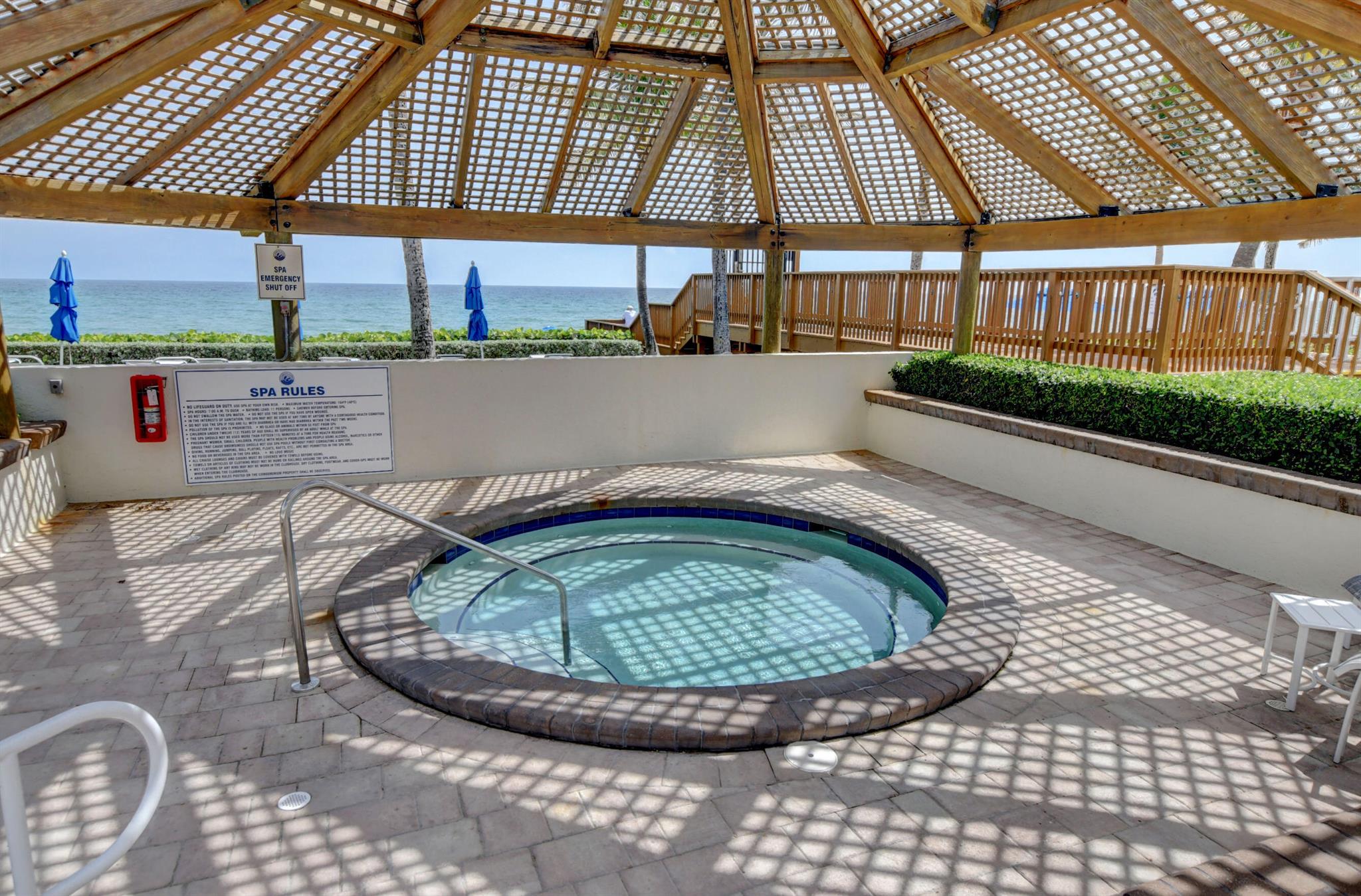 3400 S Ocean Boulevard 8e