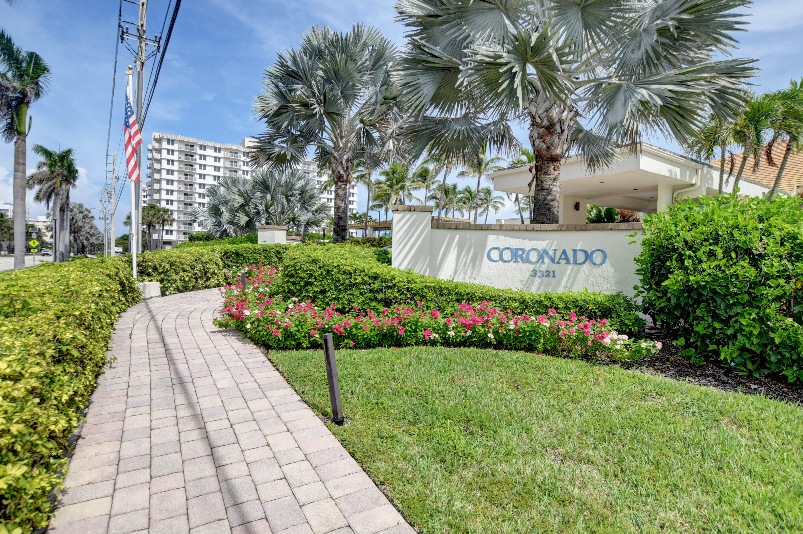 3400 S Ocean Boulevard 8e
