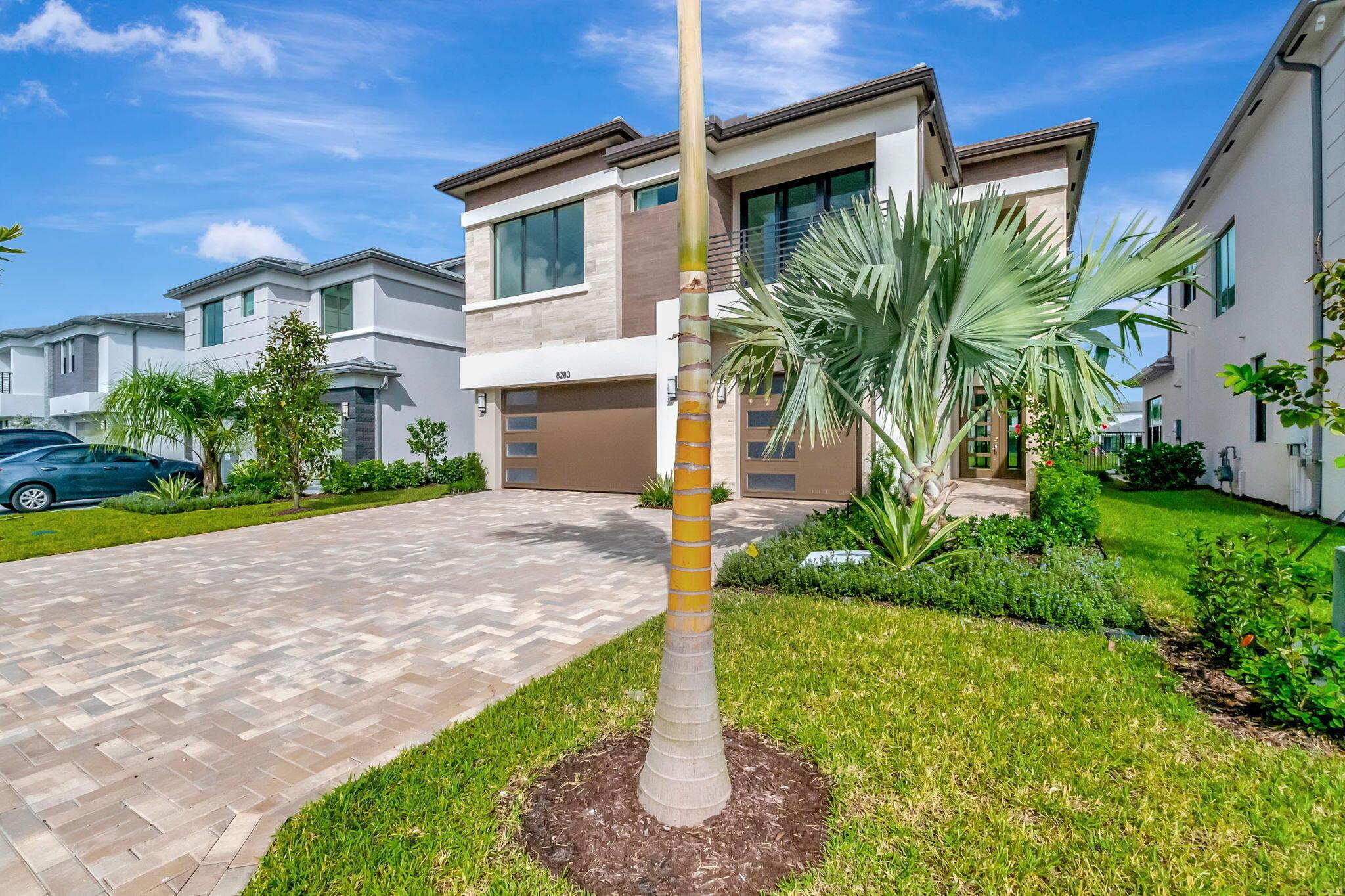 8283 Royal County Down Road