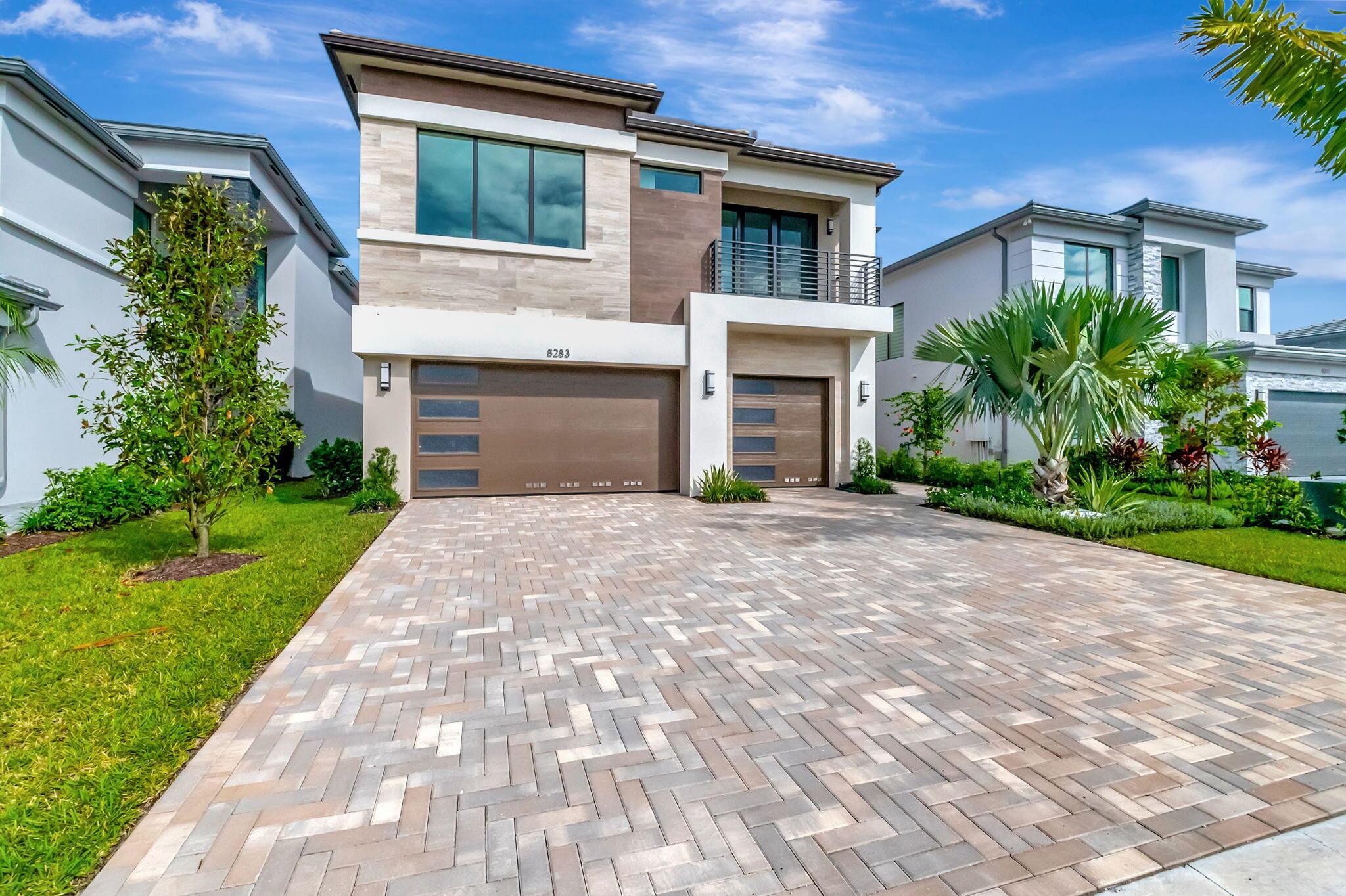 8283 Royal County Down Road