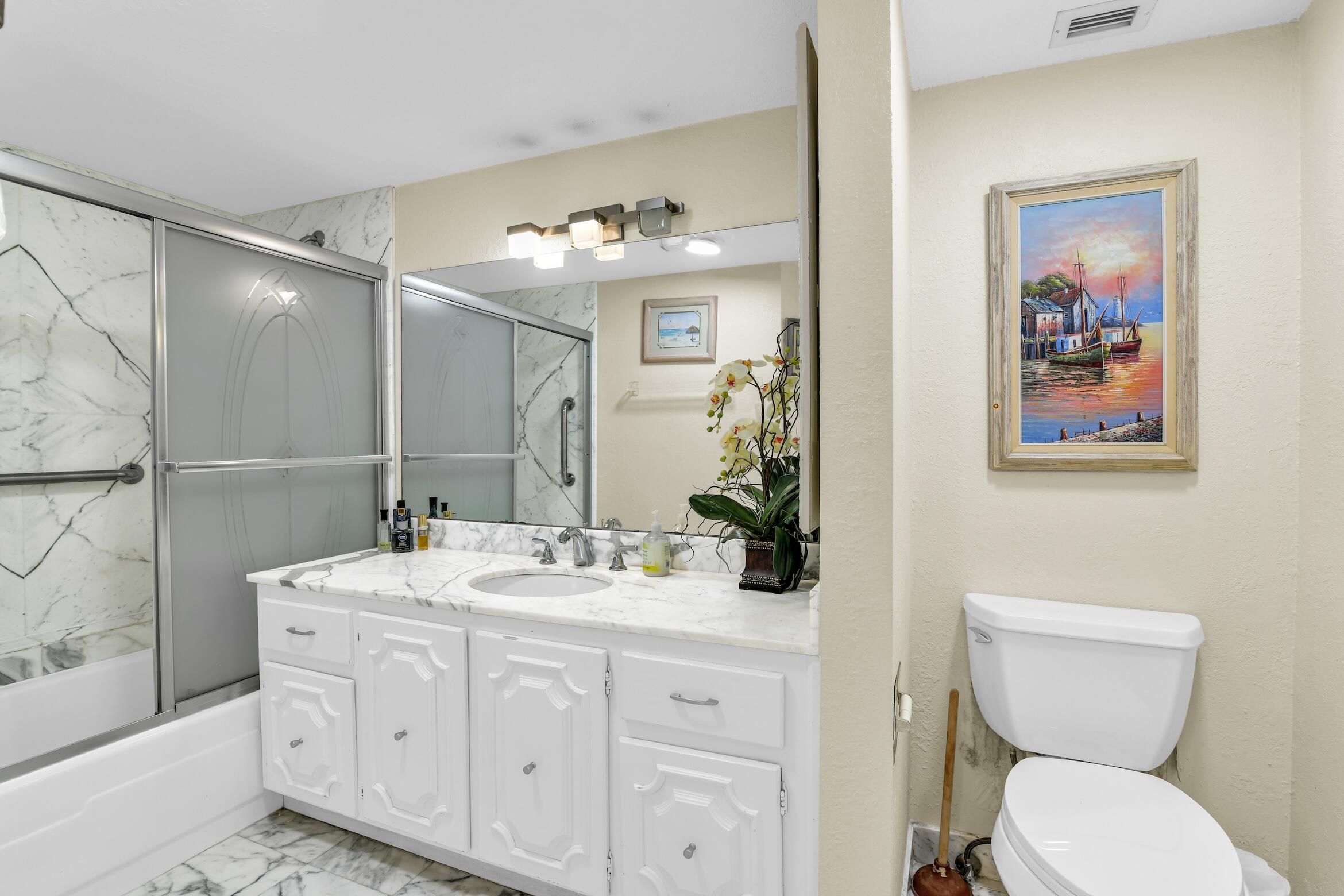 550 S Ocean Boulevard 309