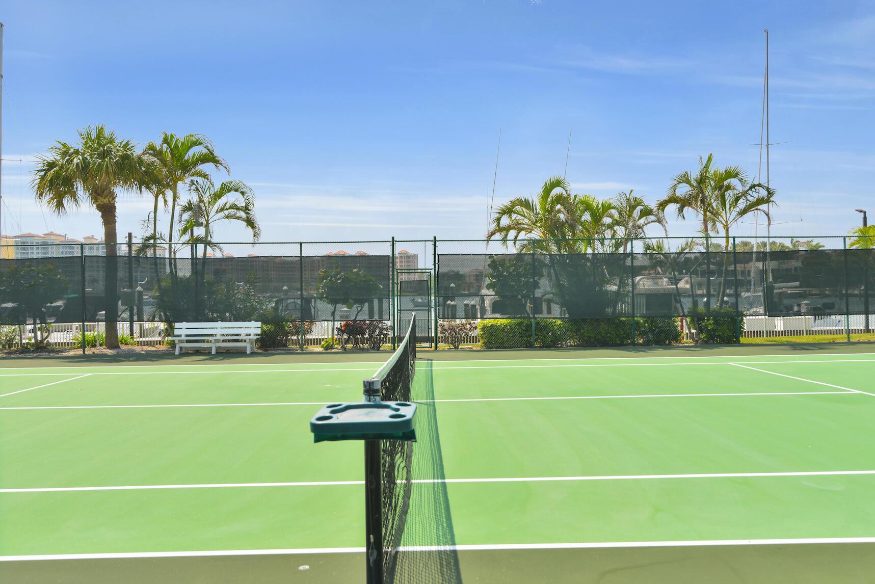 550 S Ocean Boulevard 309