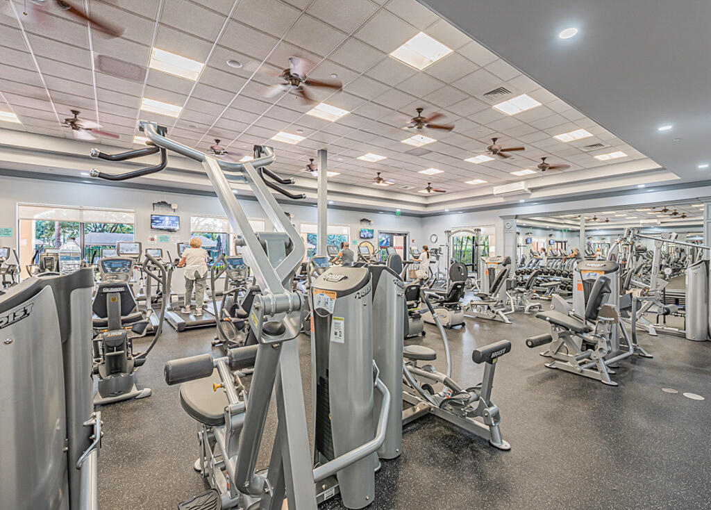 7925 Charlemont Point