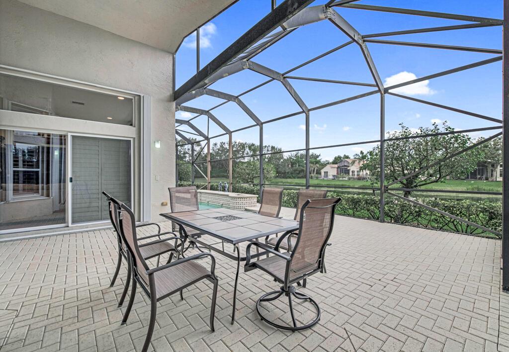 7925 Charlemont Point