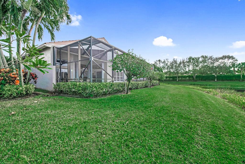 7925 Charlemont Point