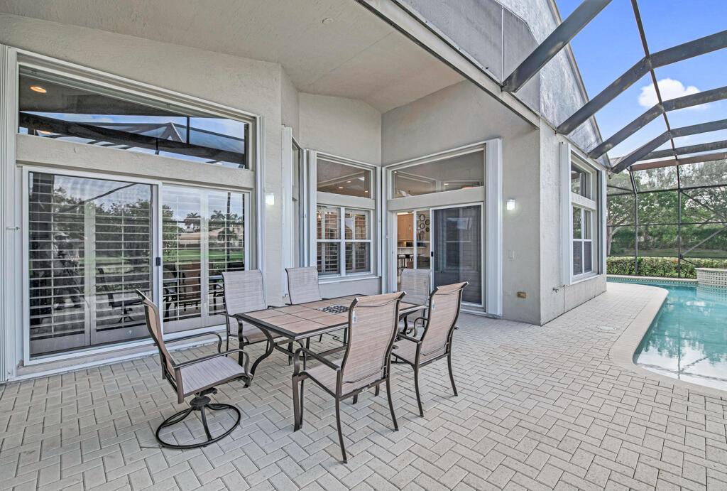 7925 Charlemont Point