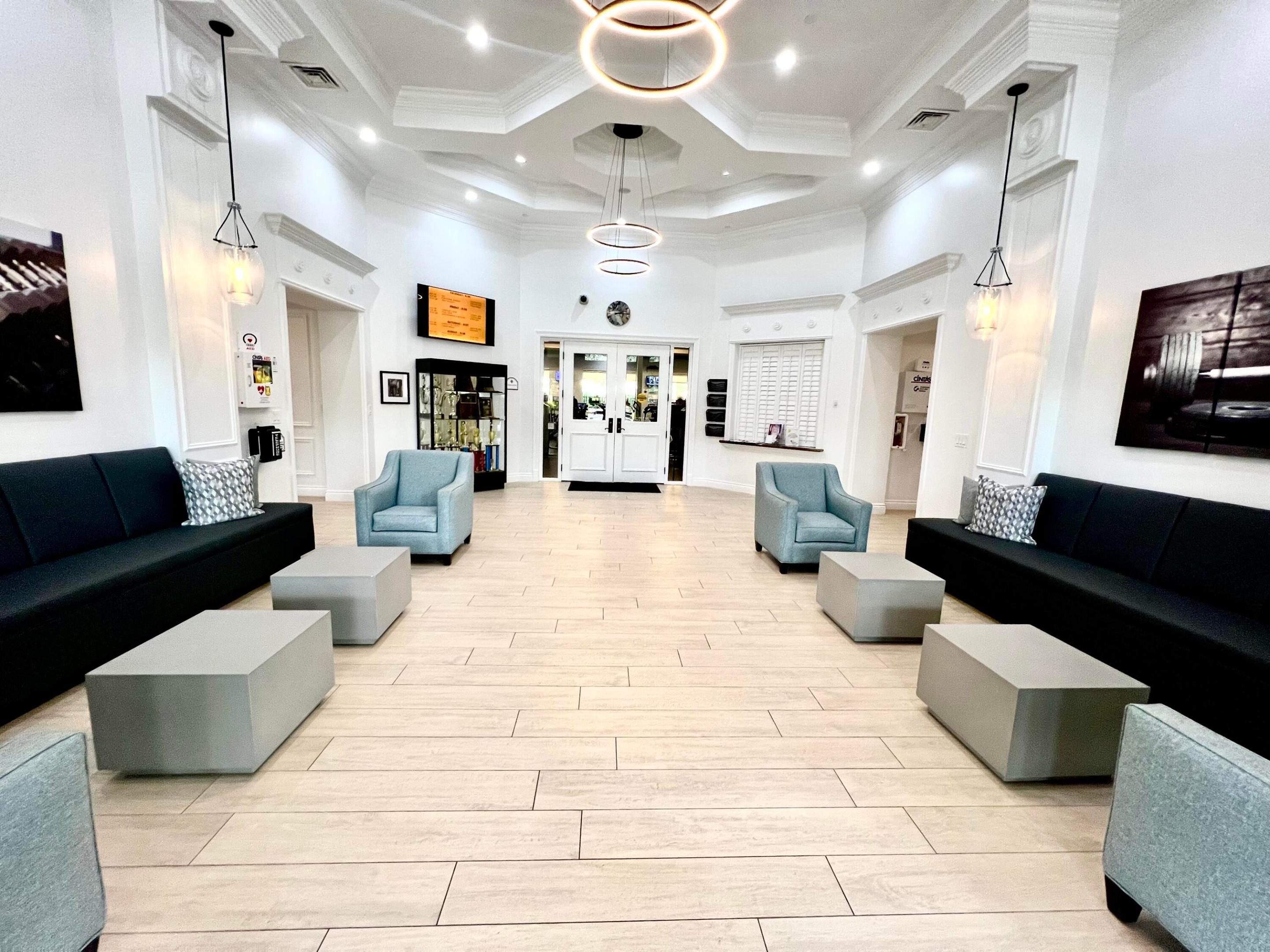 7925 Charlemont Point