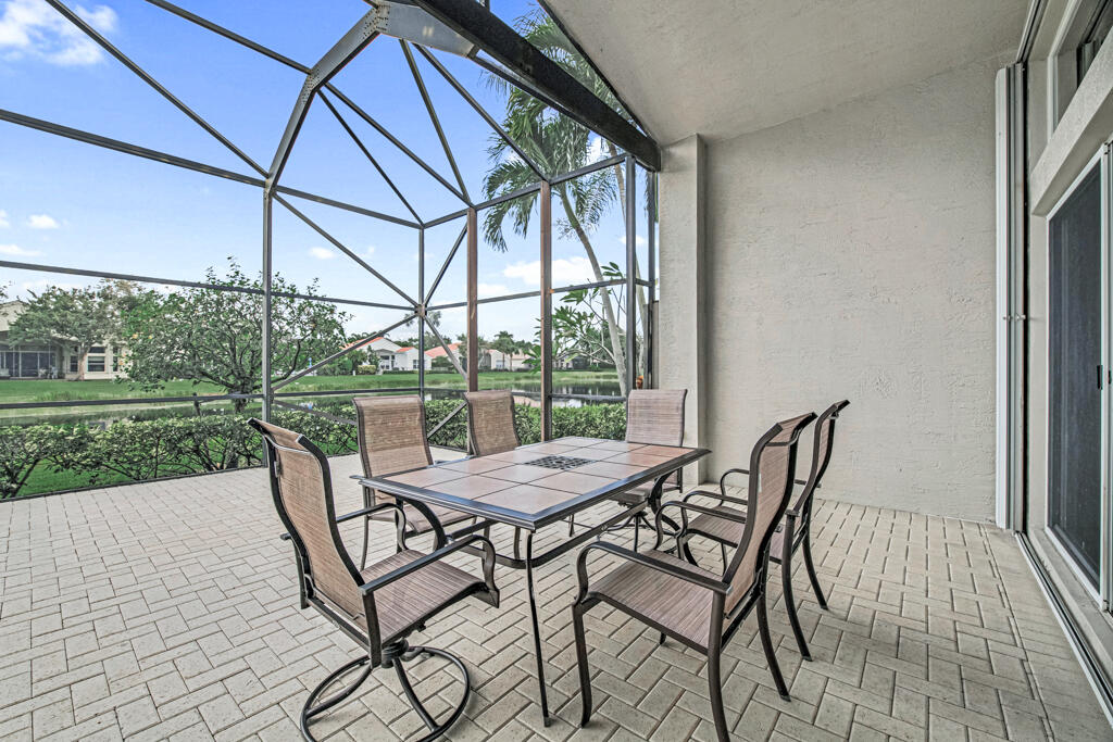 7925 Charlemont Point