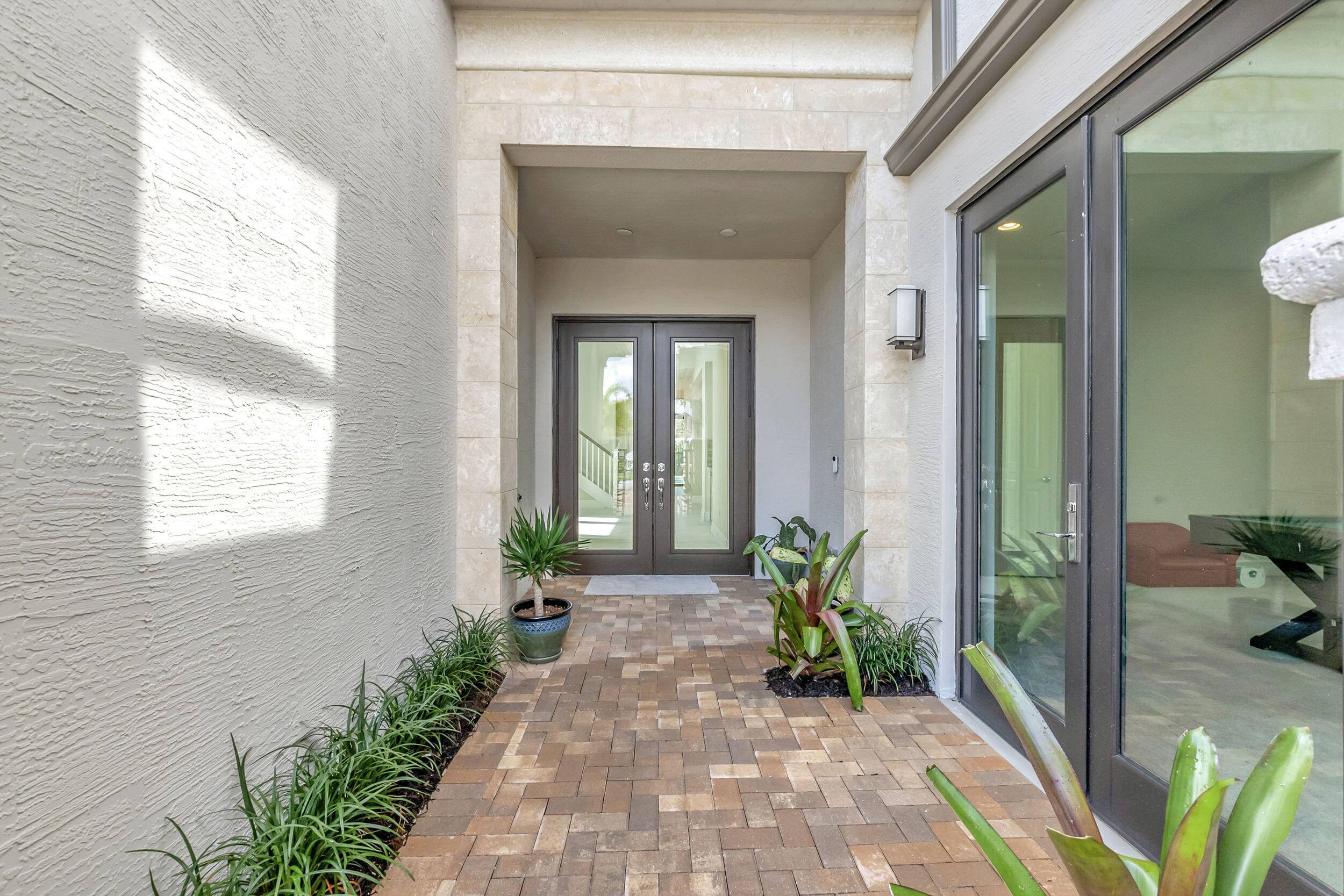 9065 Dulcetto Court