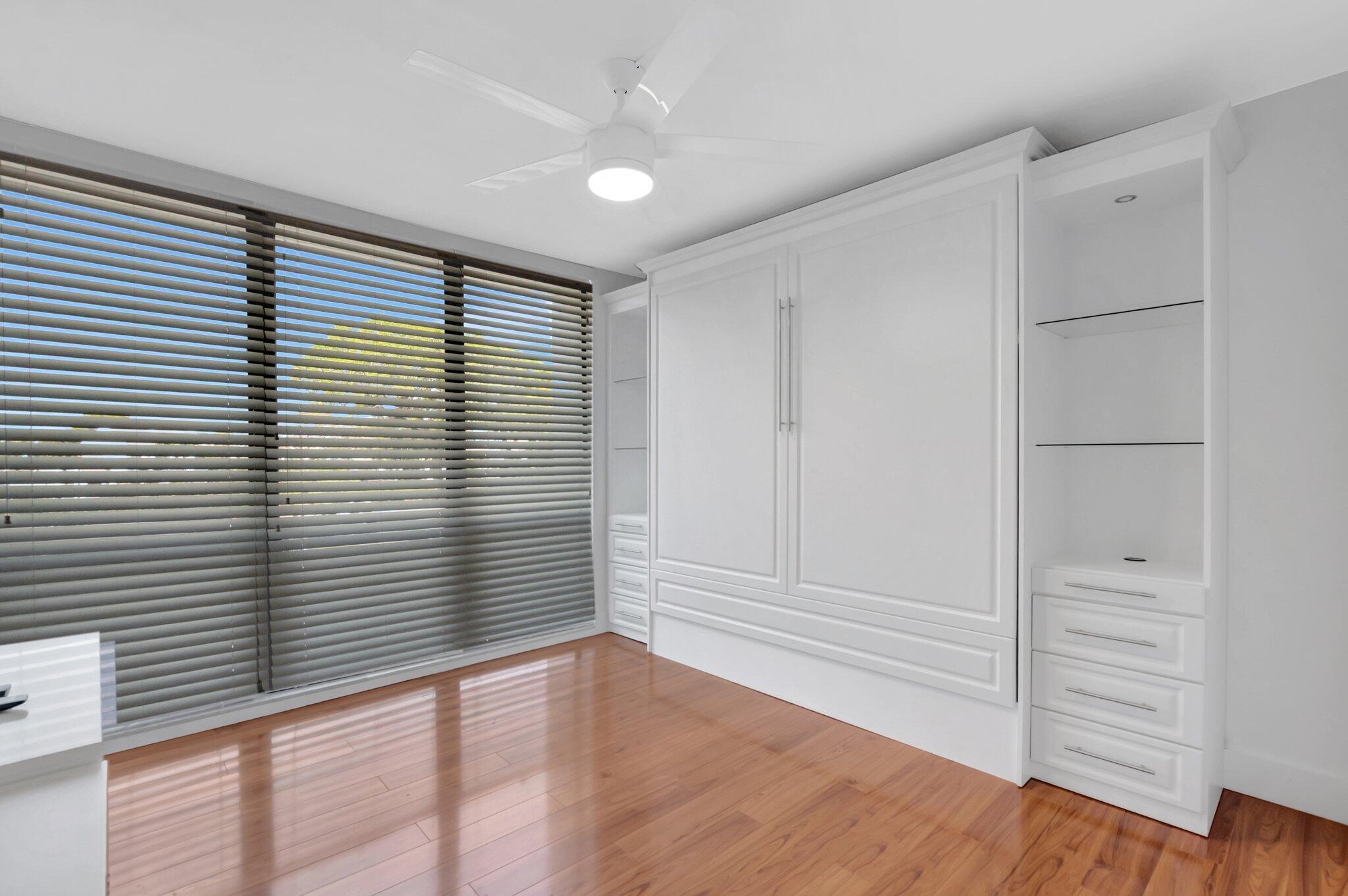 1925 Bridgewood Drive