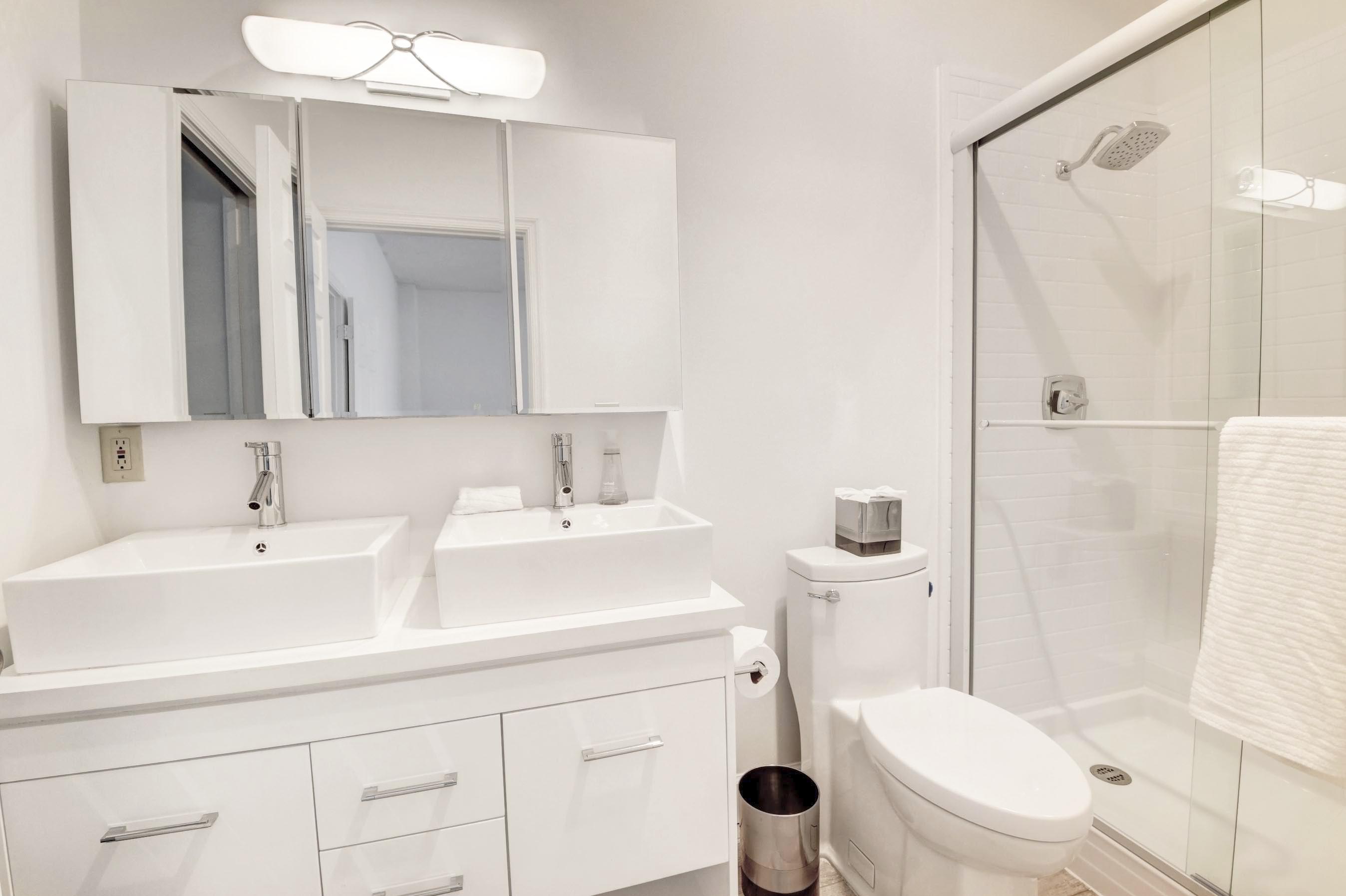 5190 Lake Catalina Drive B