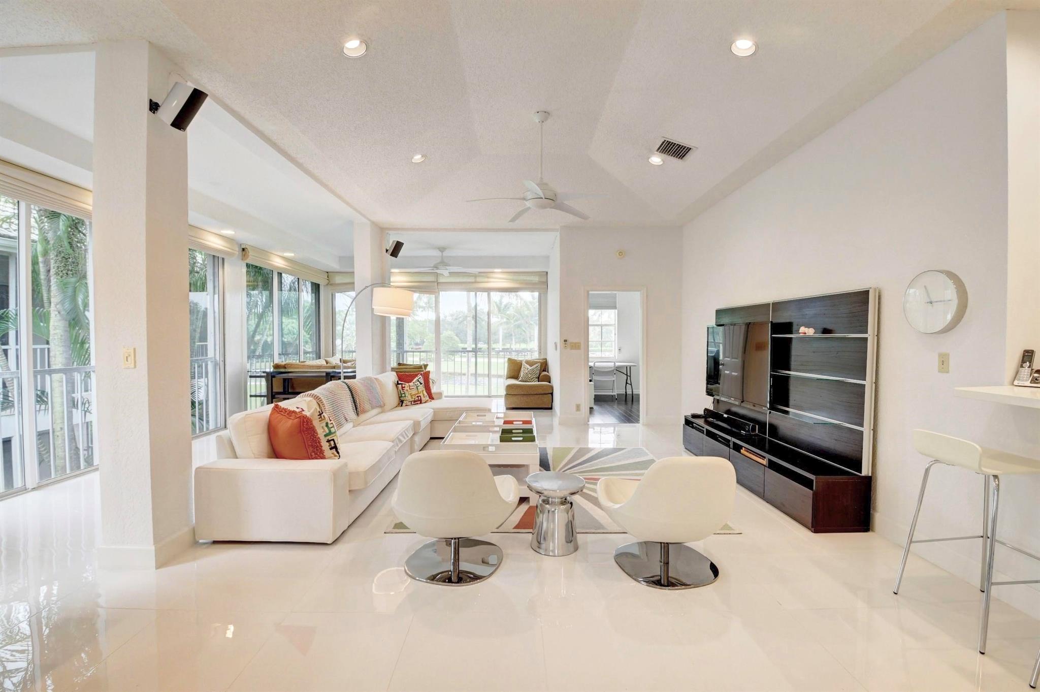 5190 Lake Catalina Drive B