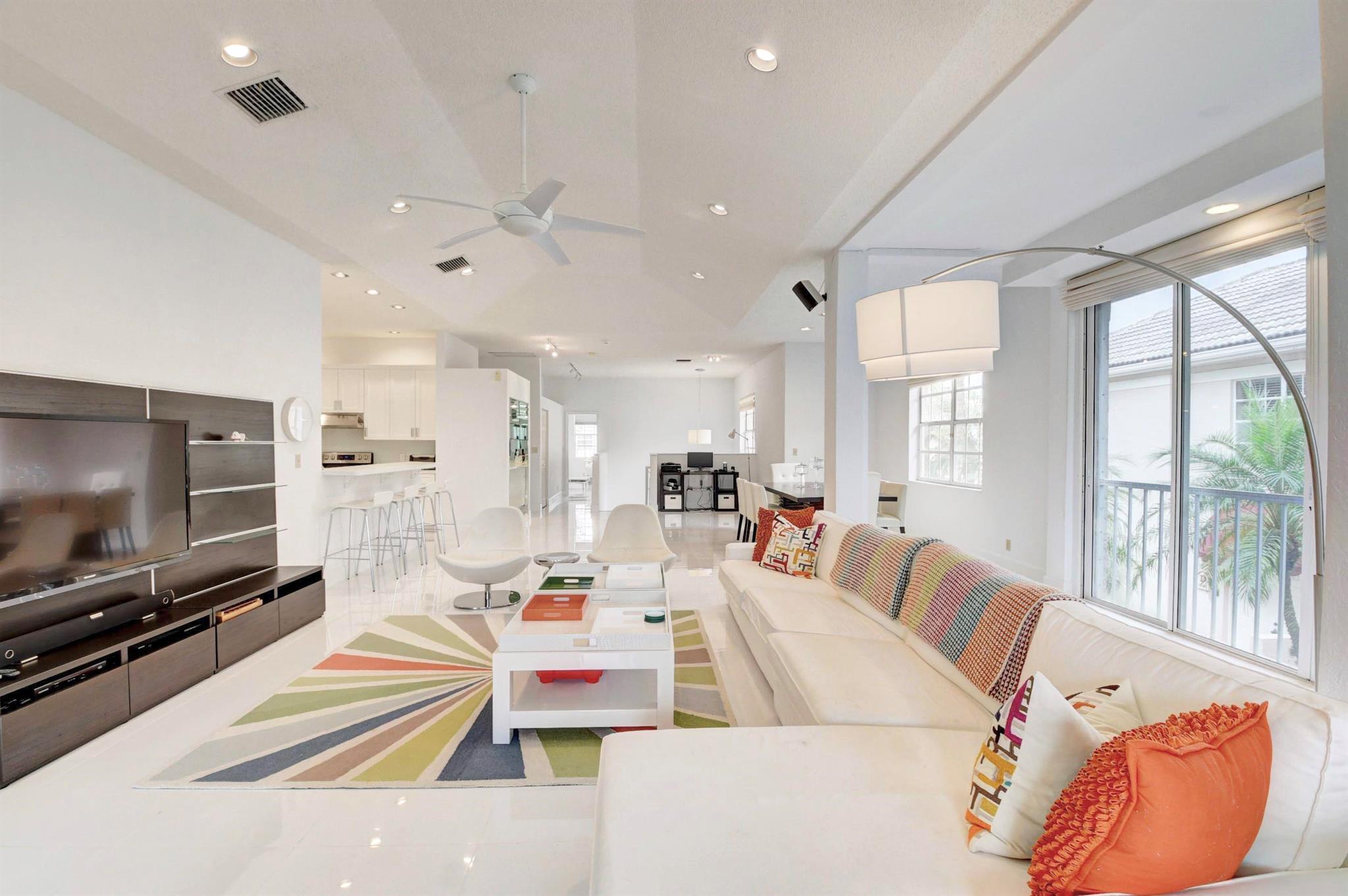 5190 Lake Catalina Drive B