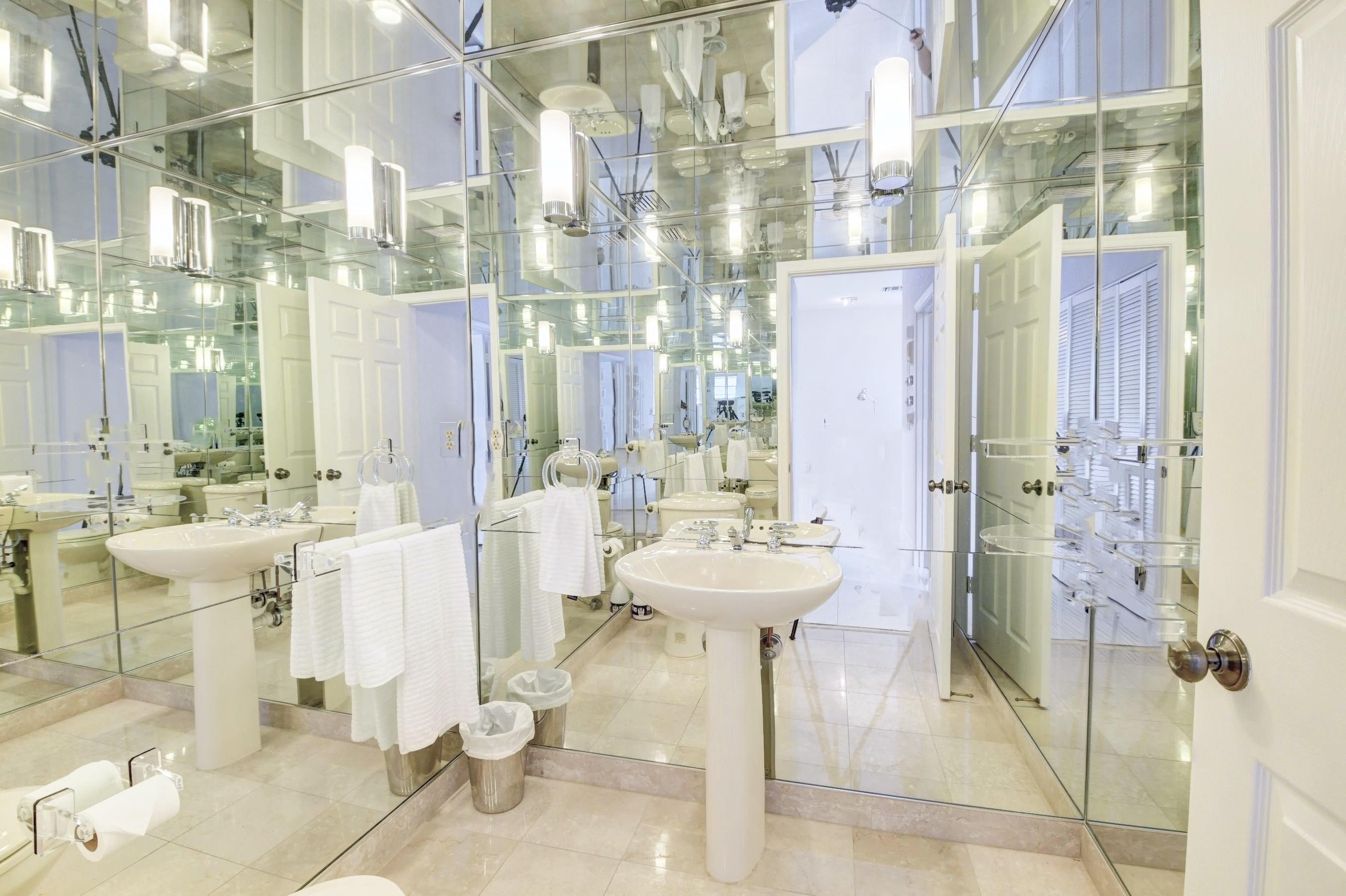 5190 Lake Catalina Drive B