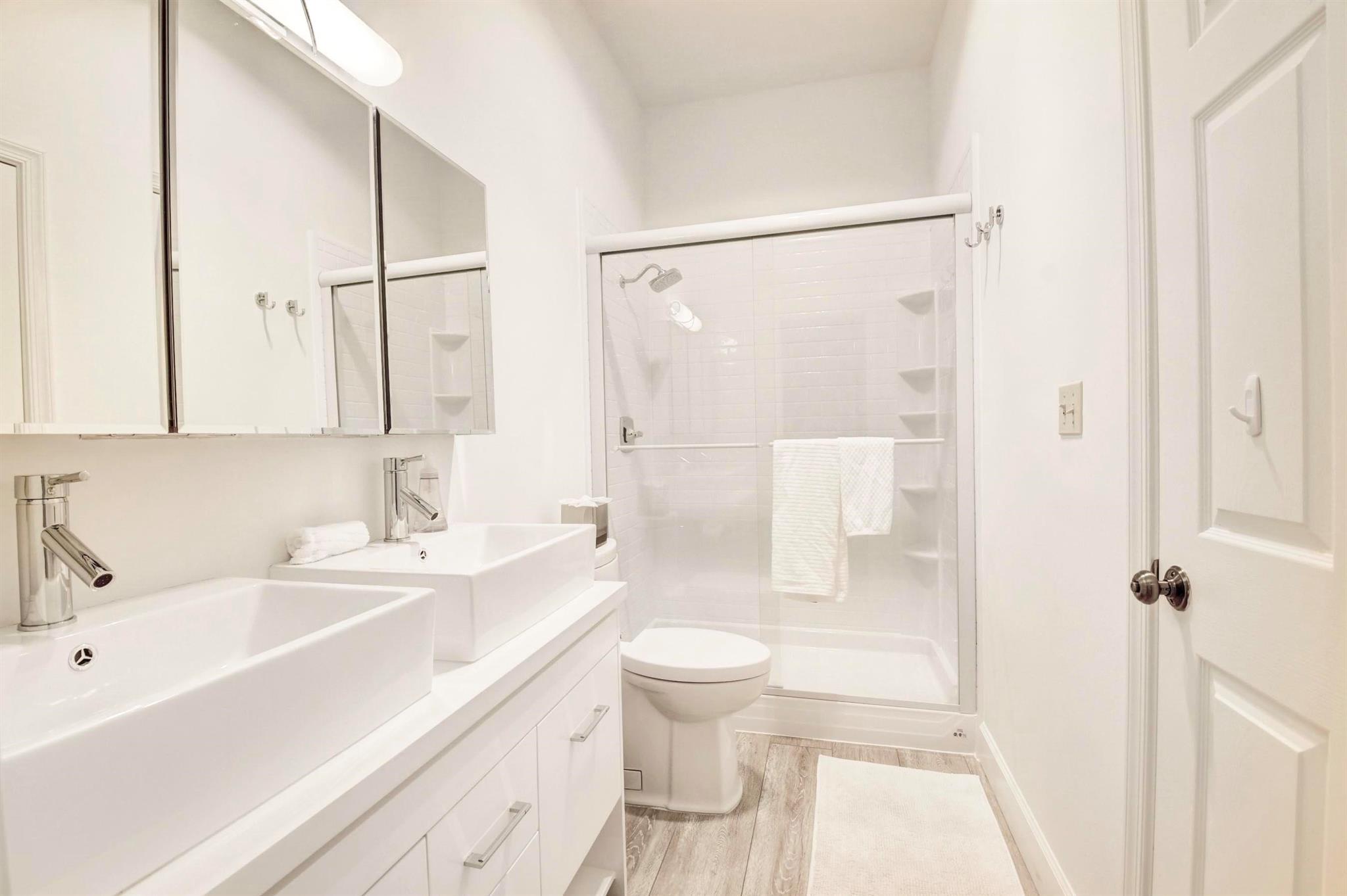 5190 Lake Catalina Drive B