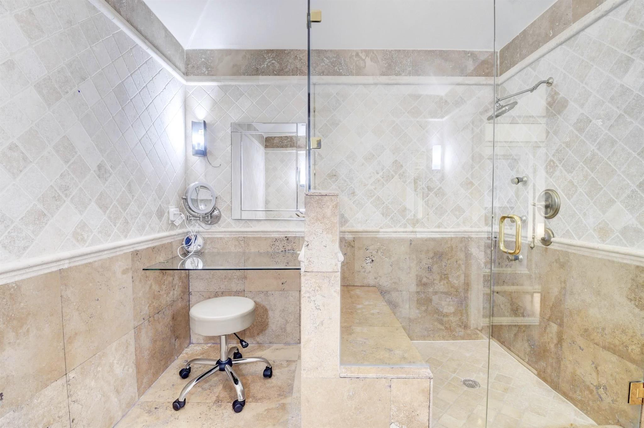 5190 Lake Catalina Drive B