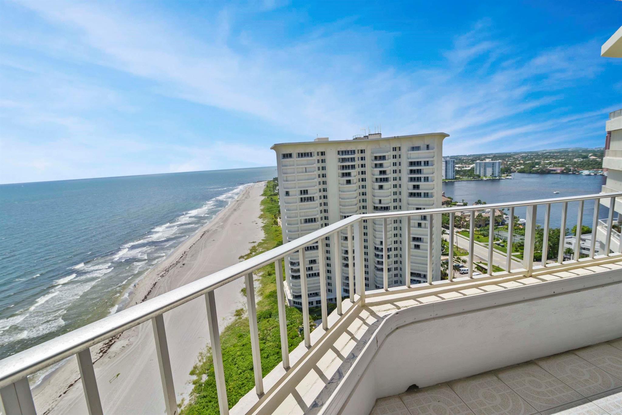 500 S Ocean Boulevard 2204