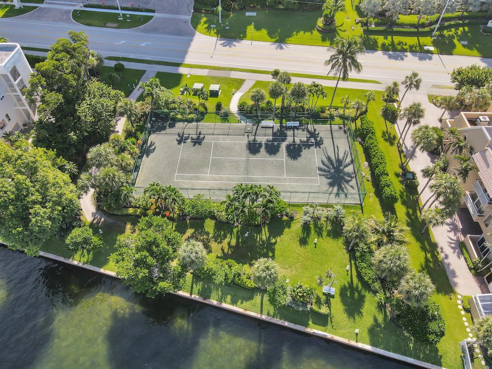 500 S Ocean Boulevard 2204