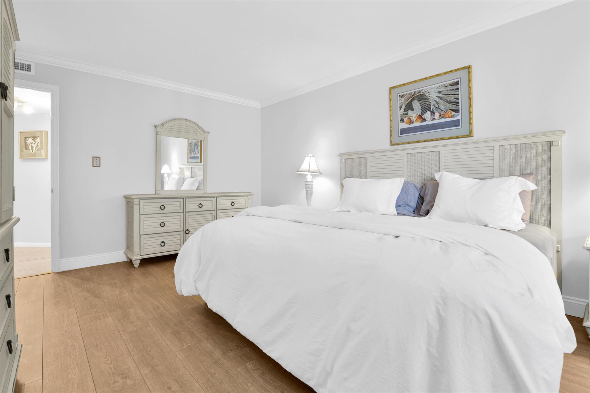 500 S Ocean Boulevard 2204