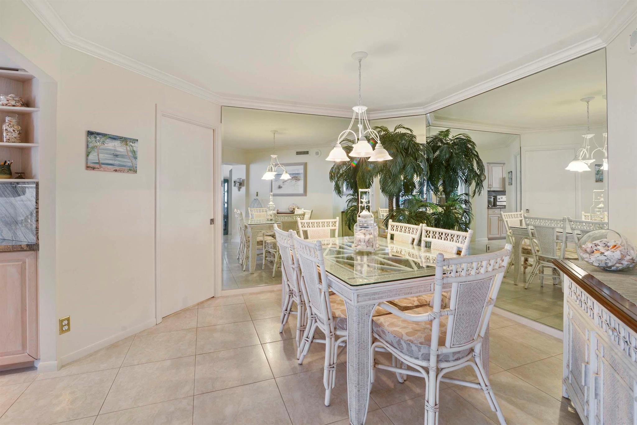 500 S Ocean Boulevard 2204