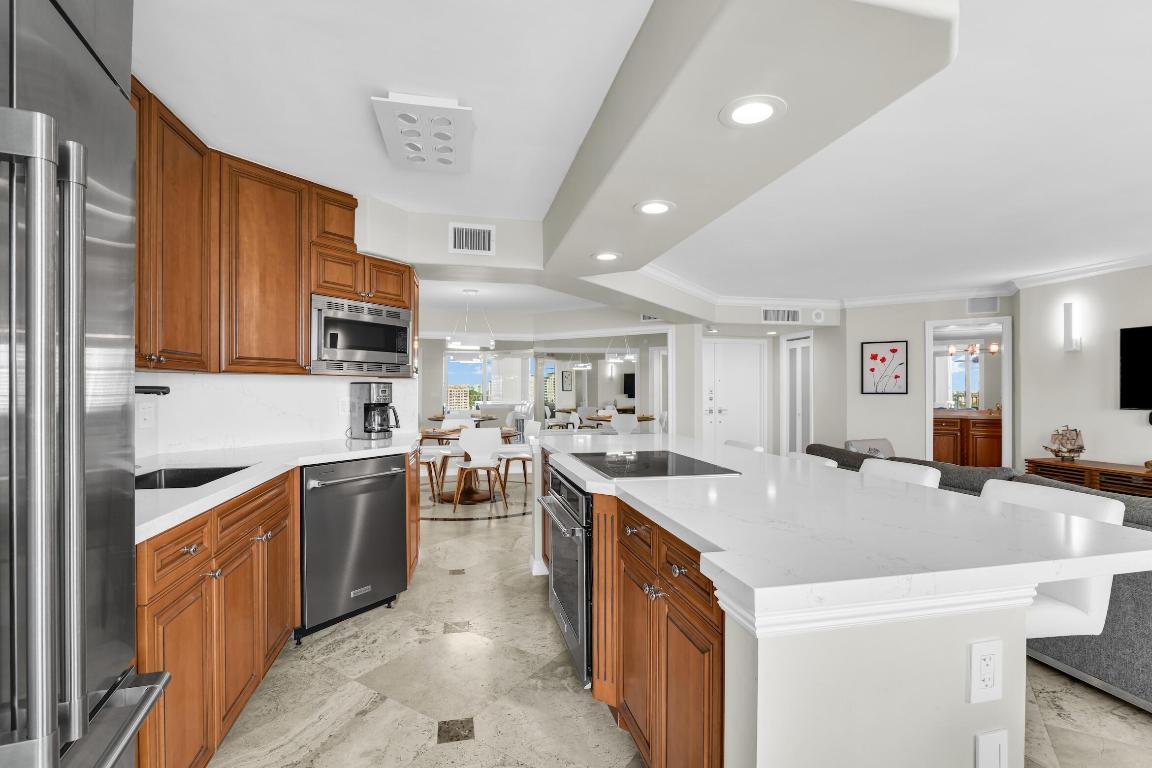 500 S Ocean Boulevard 1009