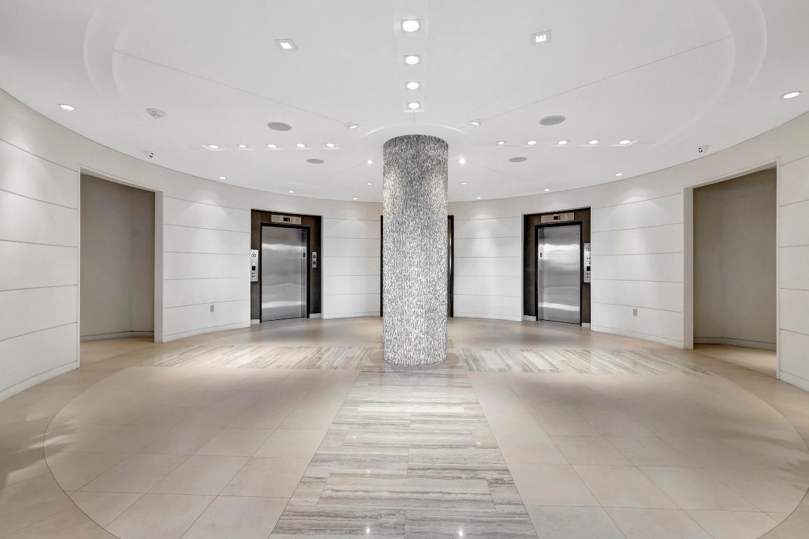 500 S Ocean Boulevard 1009