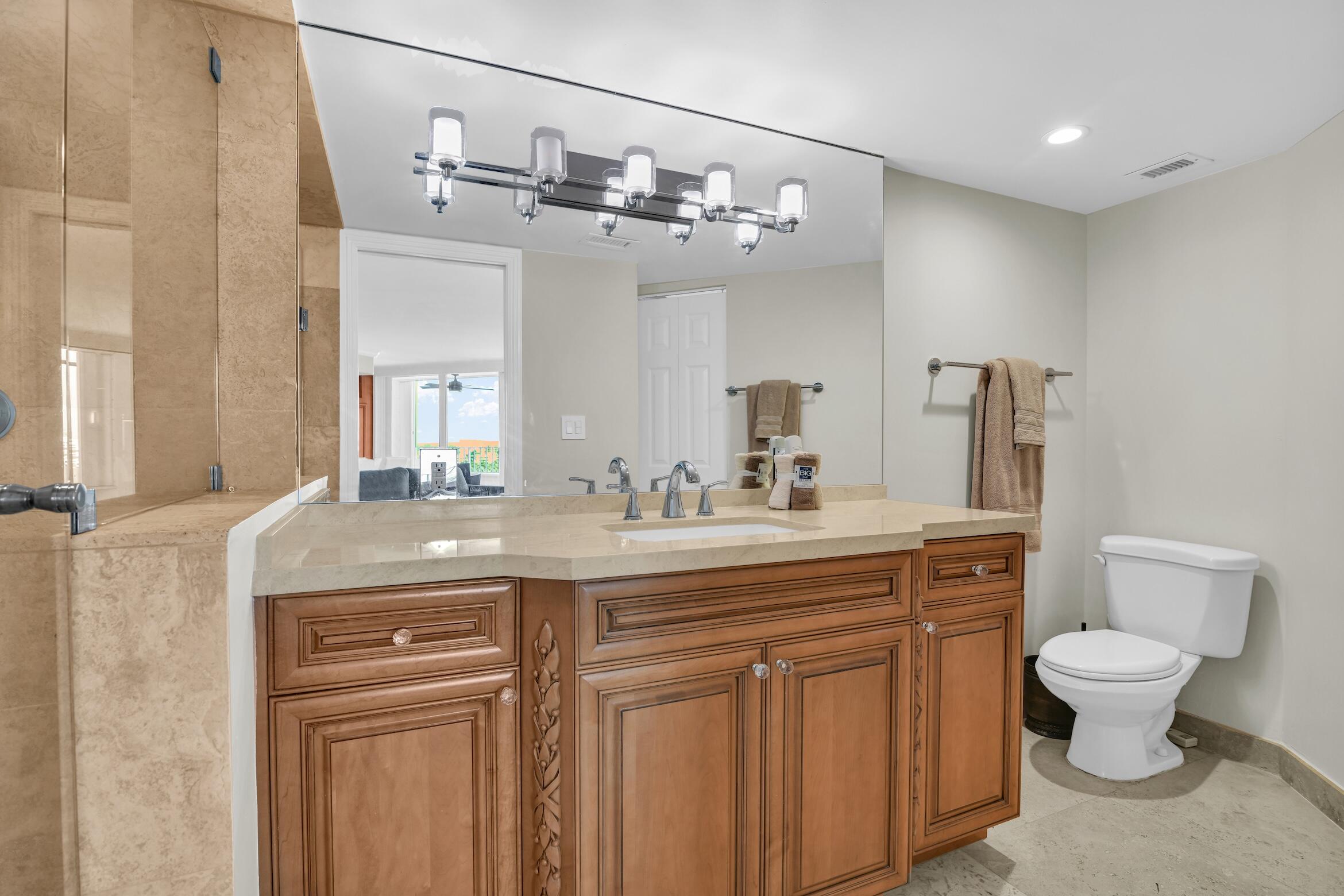 500 S Ocean Boulevard 1009