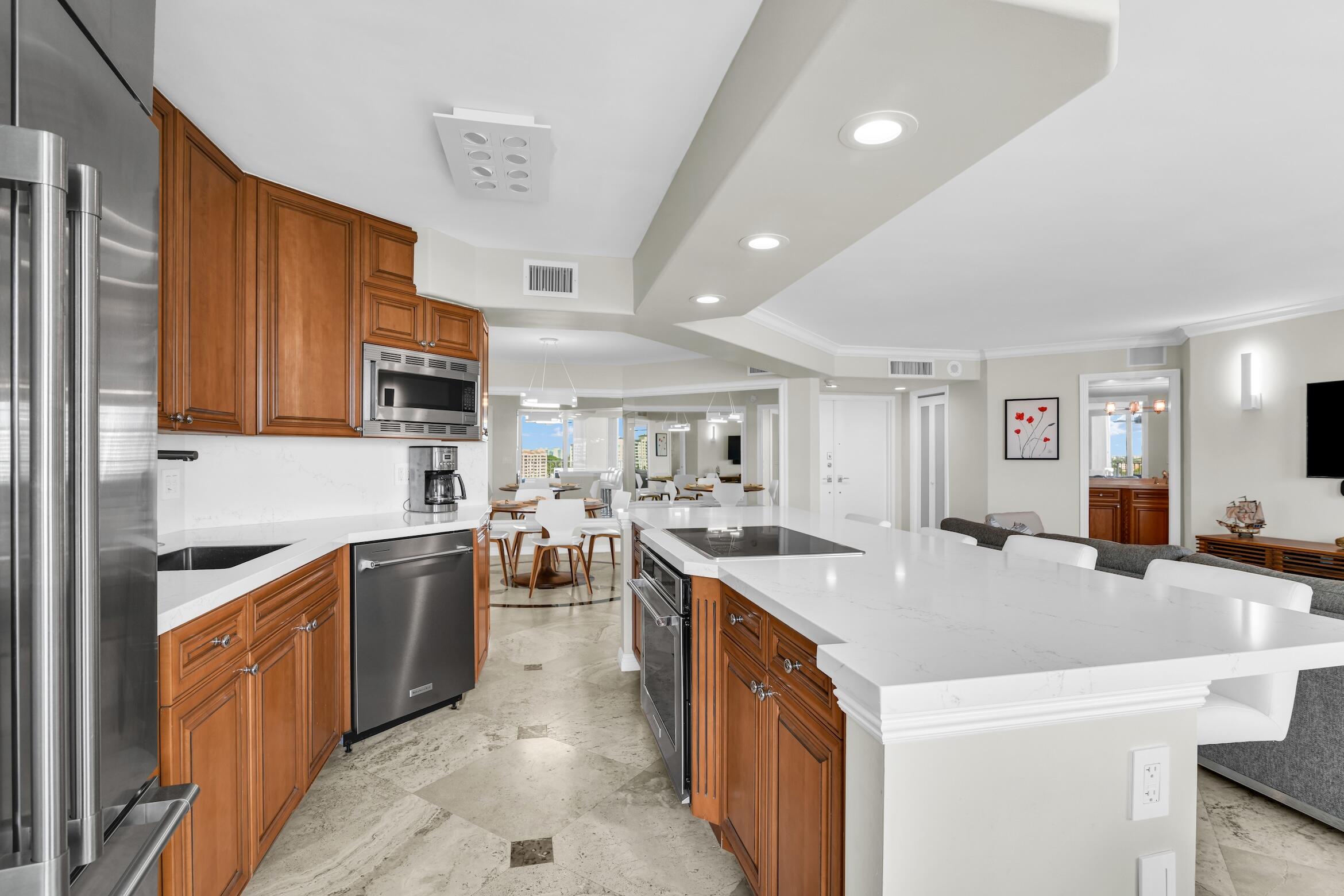 500 S Ocean Boulevard 1009