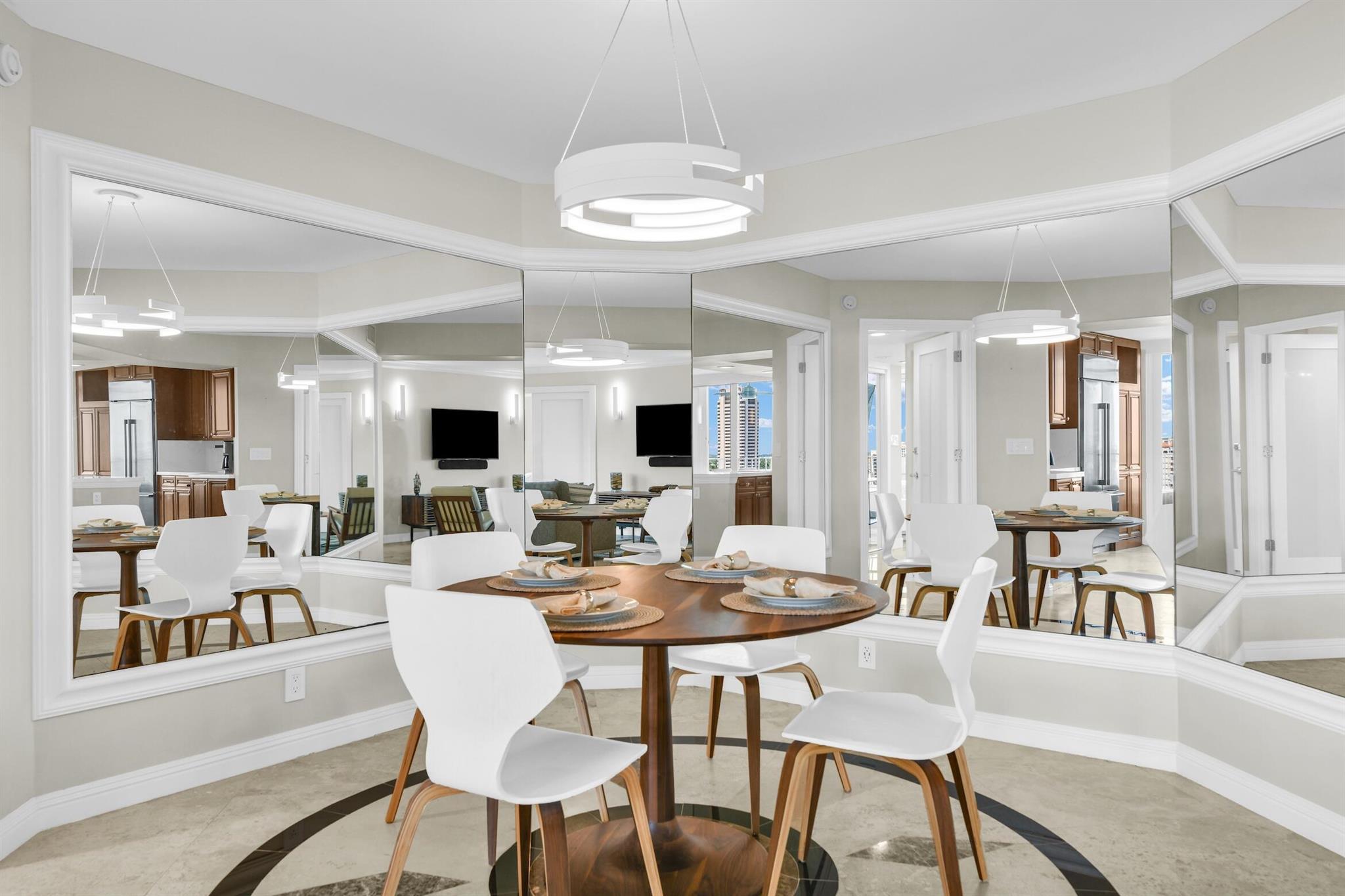 500 S Ocean Boulevard 1009