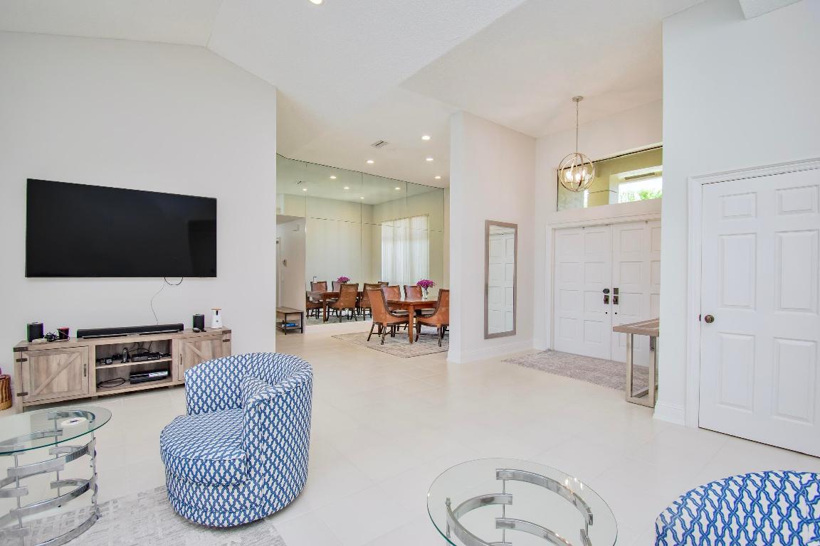 11415 Boca Woods Lane