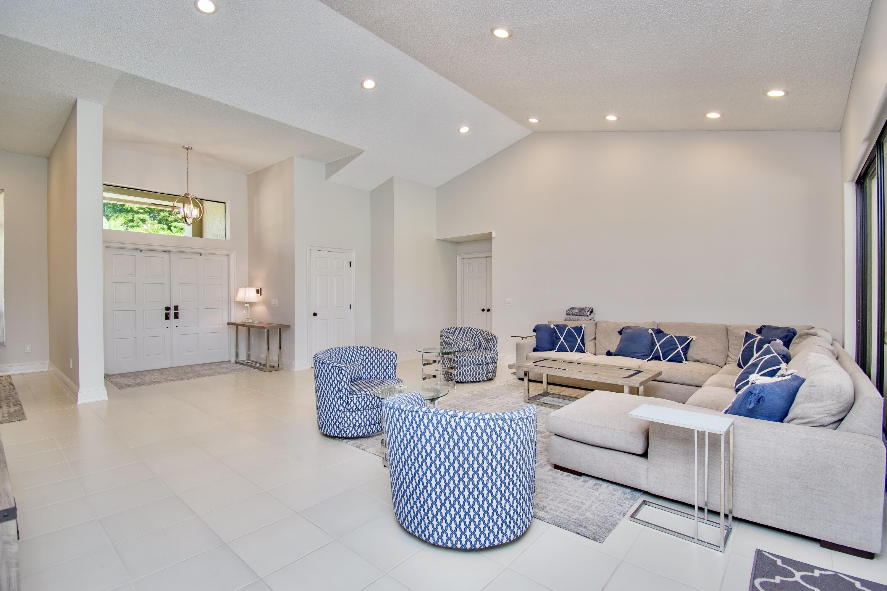 11415 Boca Woods Lane