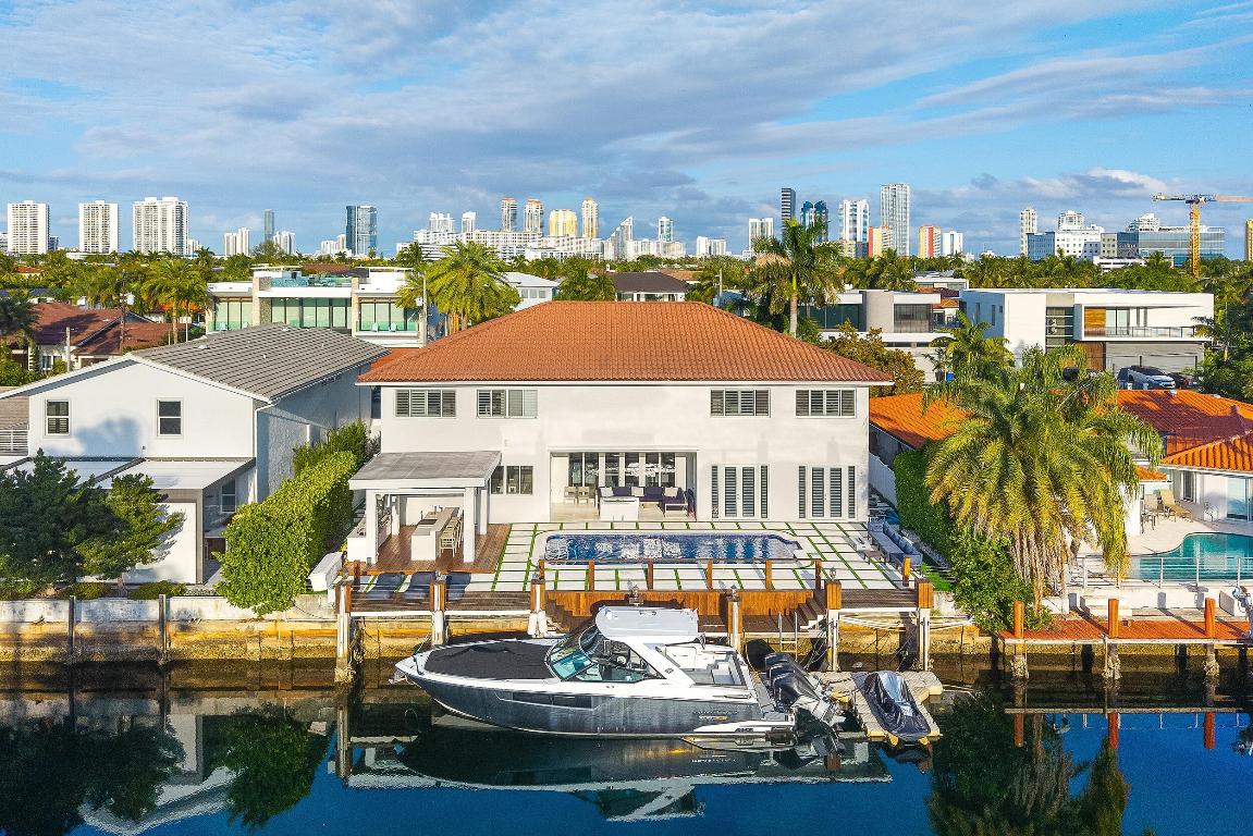 16430 NE 30th Avenue