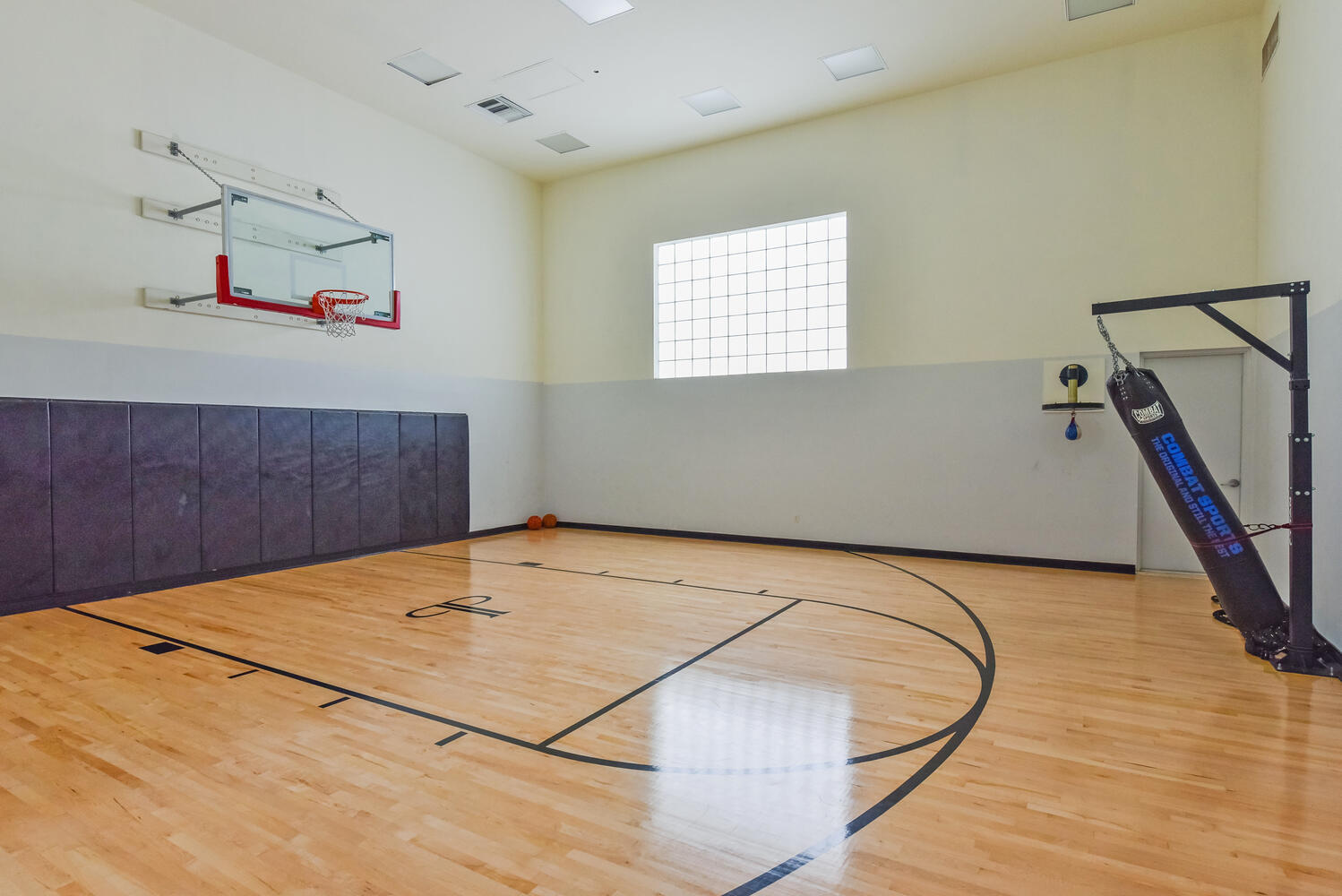 99 SE Mizner Boulevard Ph 909