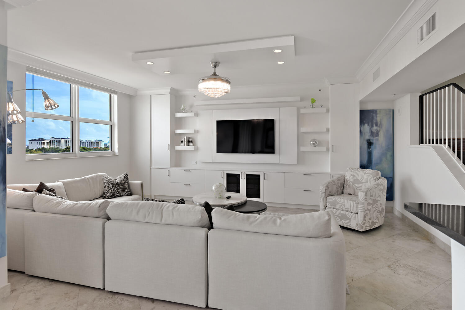 99 SE Mizner Boulevard Ph 909